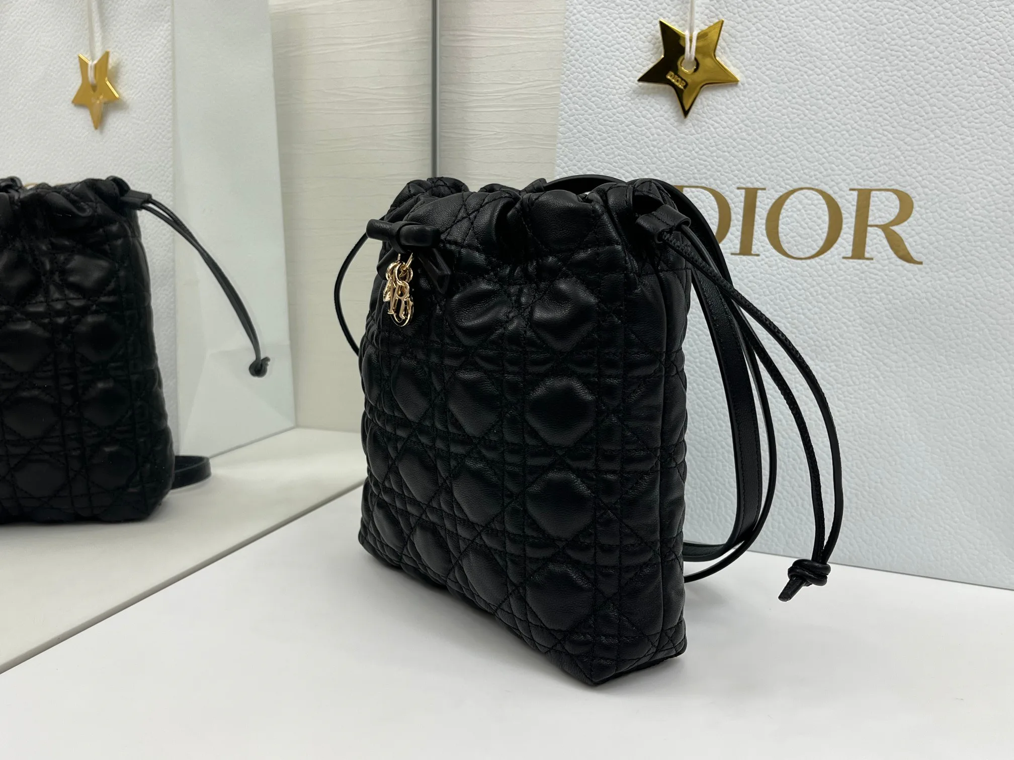 Классические Сумки Женские Christian Dior 12817859