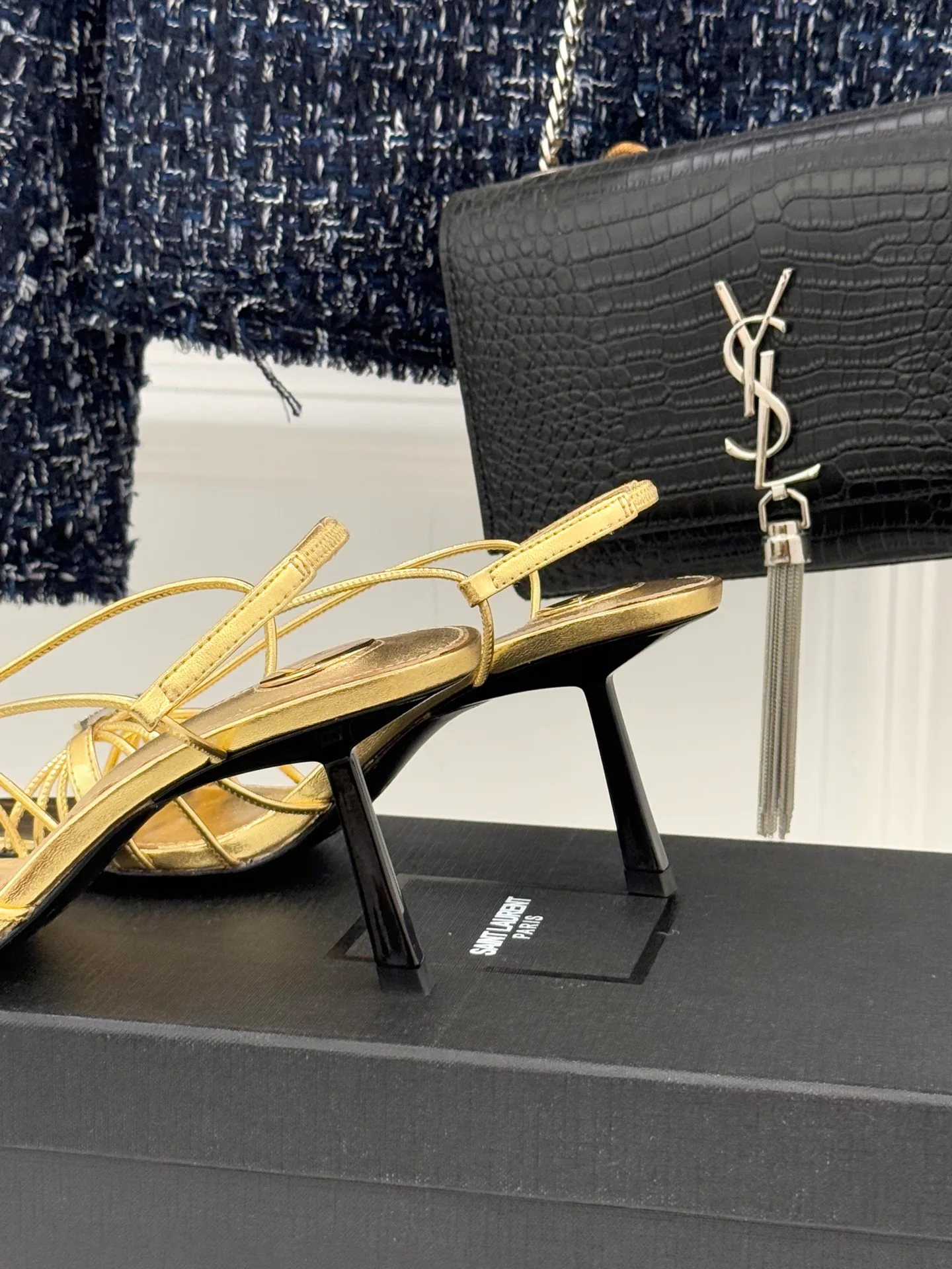 Босоножки Женские Saint Laurent 14148363