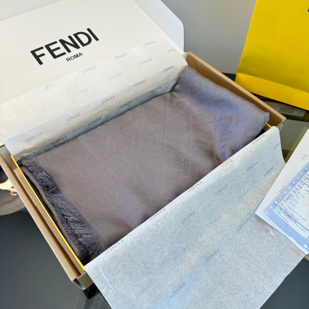 Шарфы Fendi 17827477