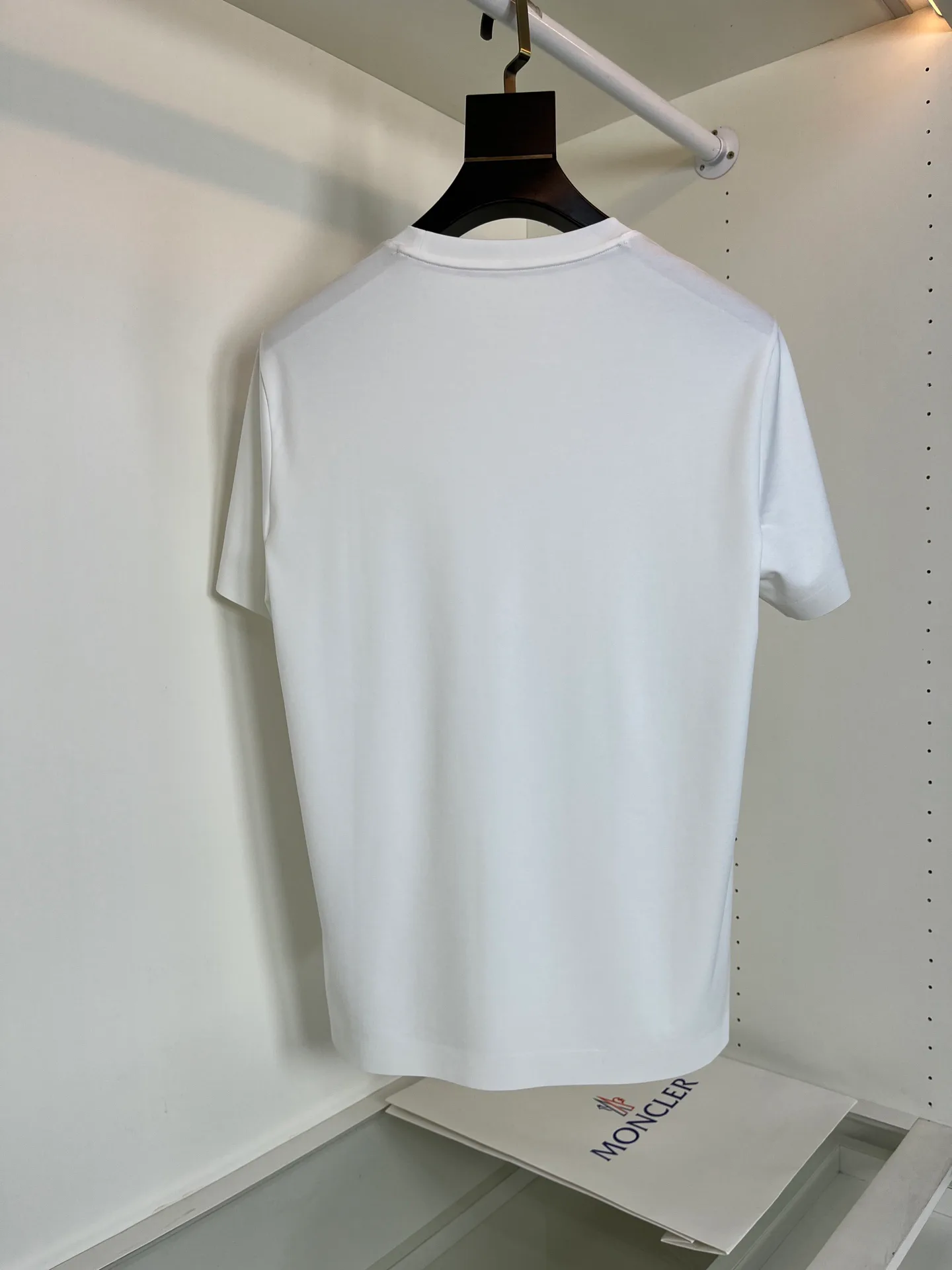 Футболки Женские Moncler 13433888