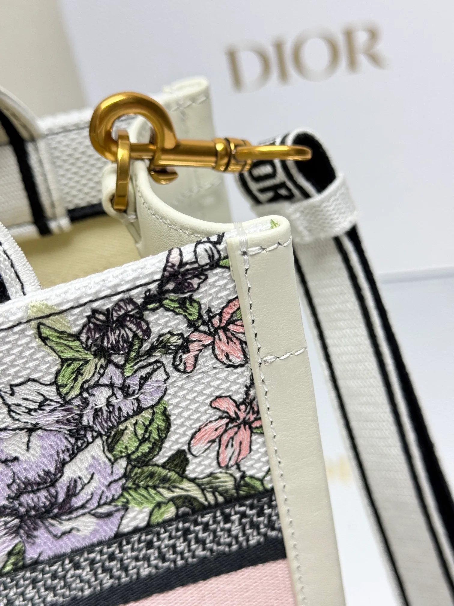 Сумки На Ремне Женские Christian Dior 167609