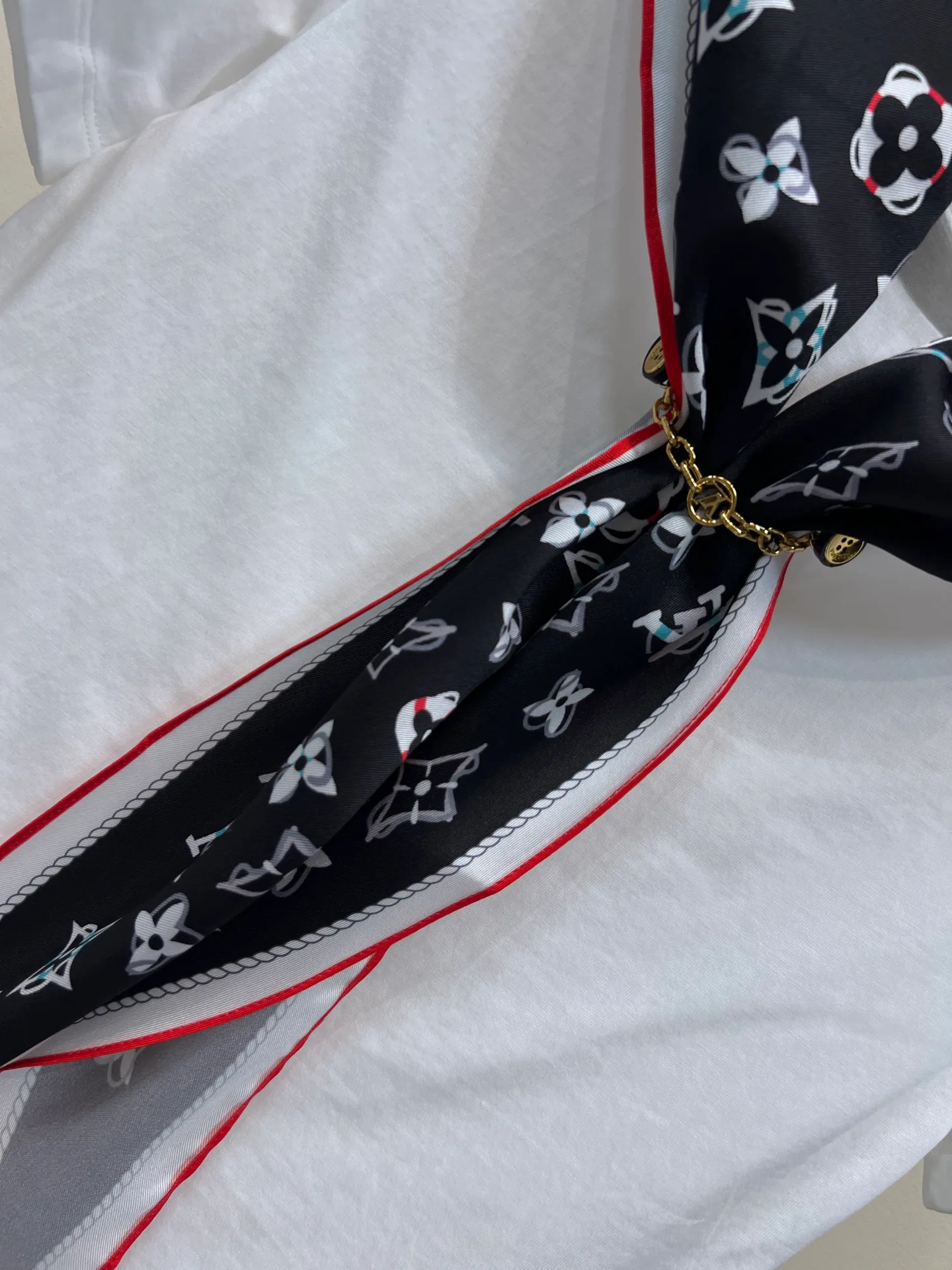 Футболки Женские Louis Vuitton 13237646