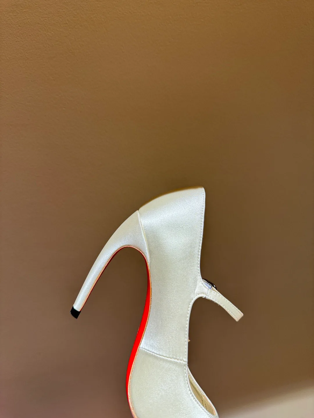 Туфли Женские Christian Louboutin 4743802