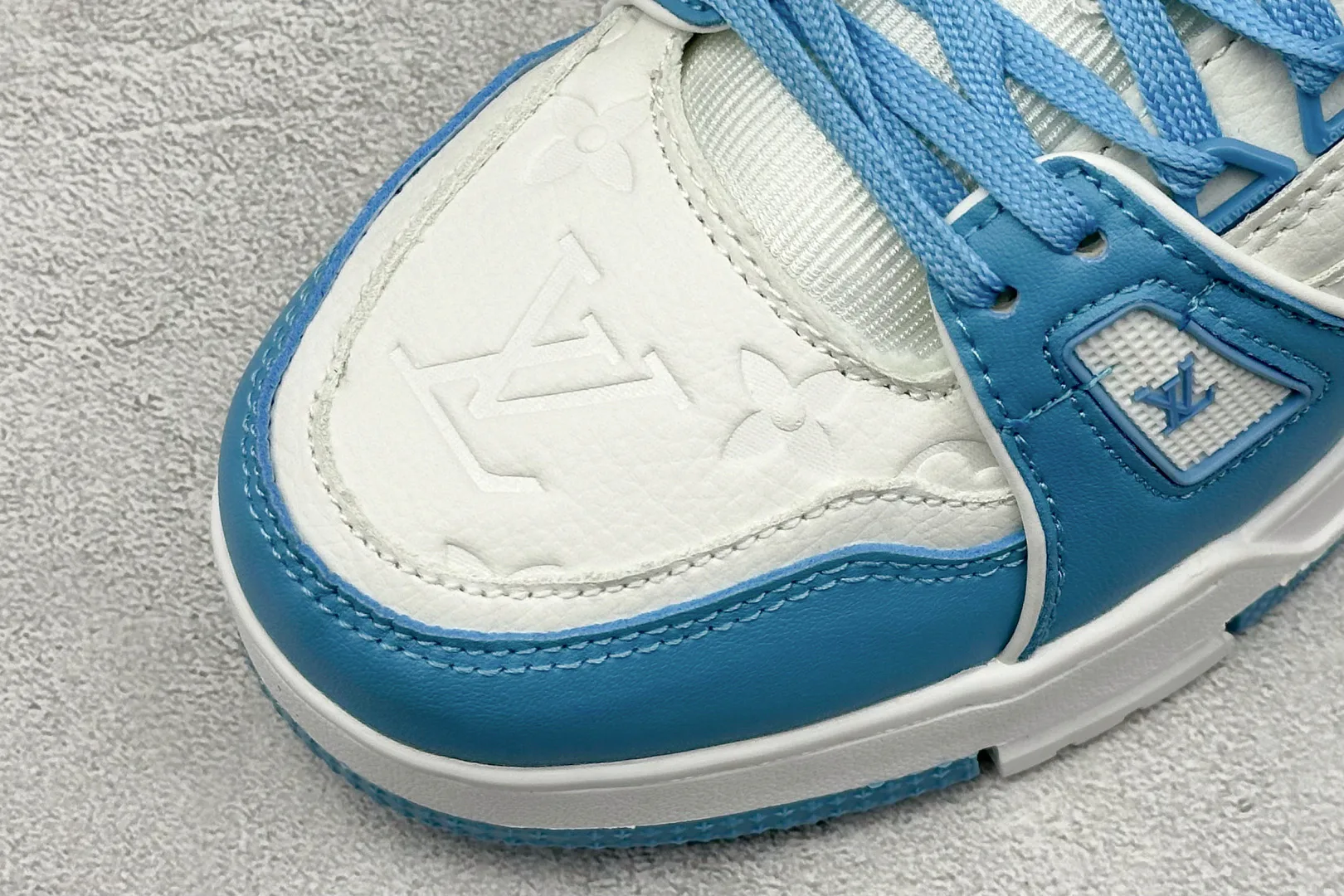 Кроссовки Женские Louis Vuitton 253729