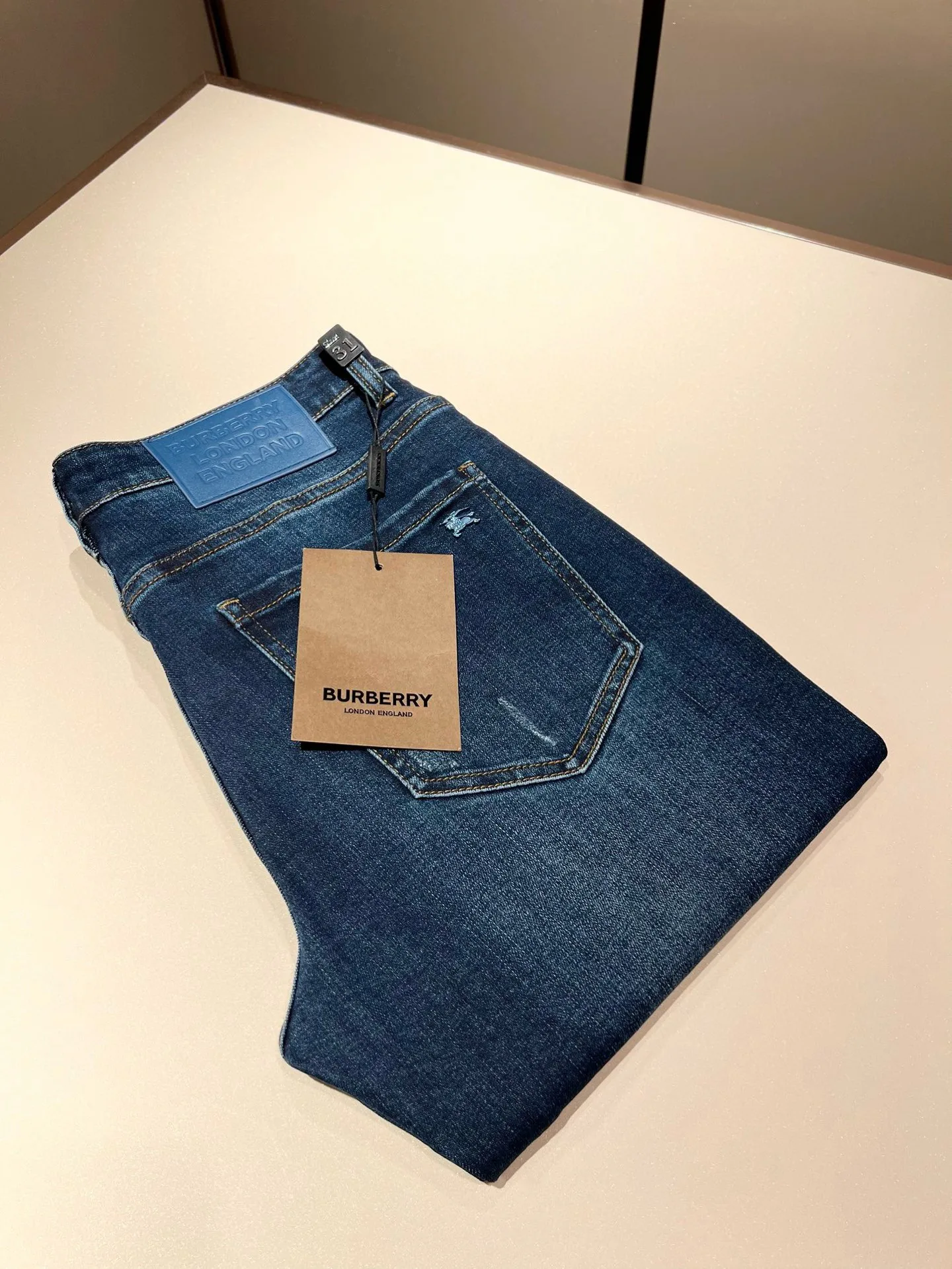 Джинсы Мужские Burberry 7108