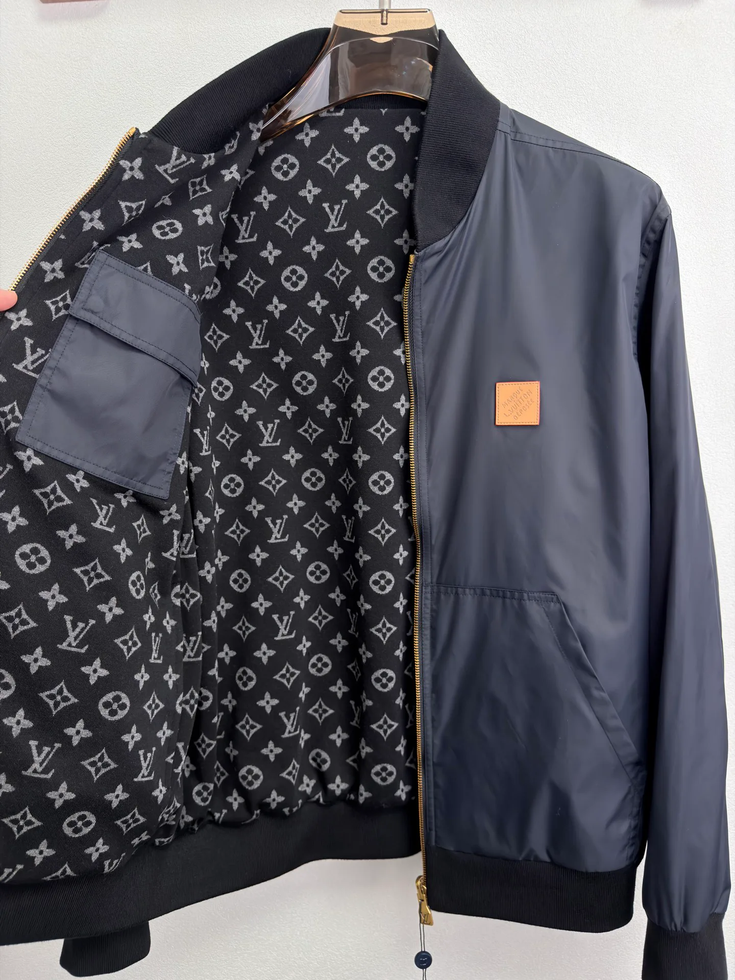 Куртки И Пуховики Мужские Louis Vuitton 10036666