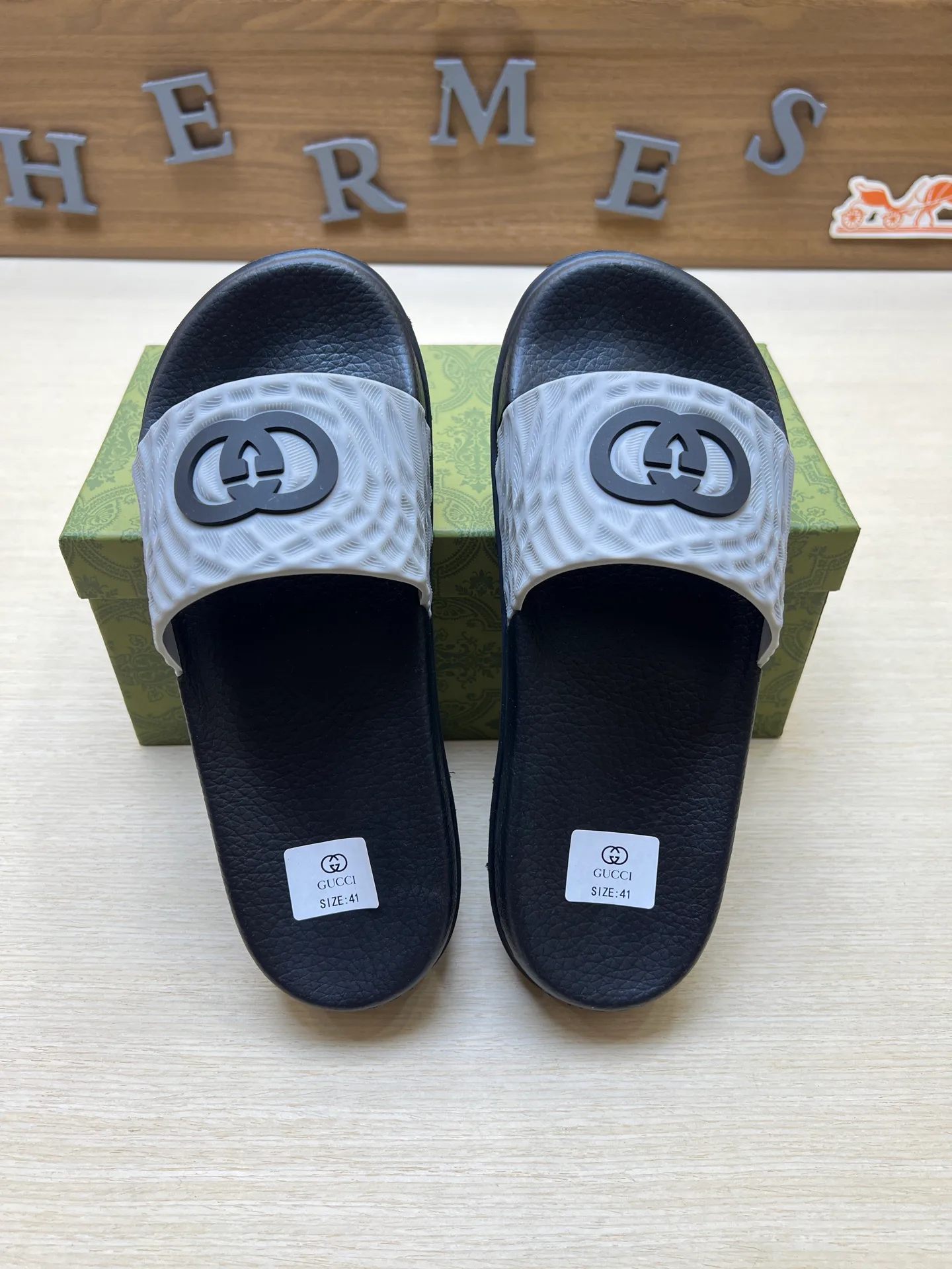 Шлепанцы Женские Gucci 11450946