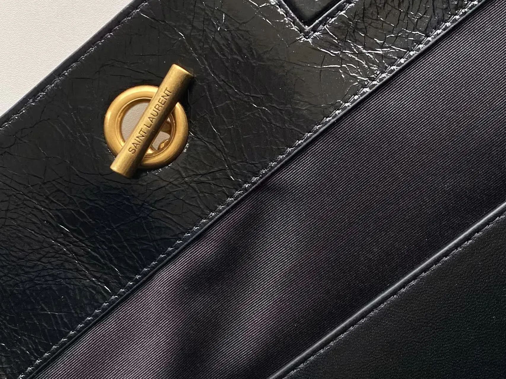 Сумки На Ремне Женские Saint Laurent 5062864