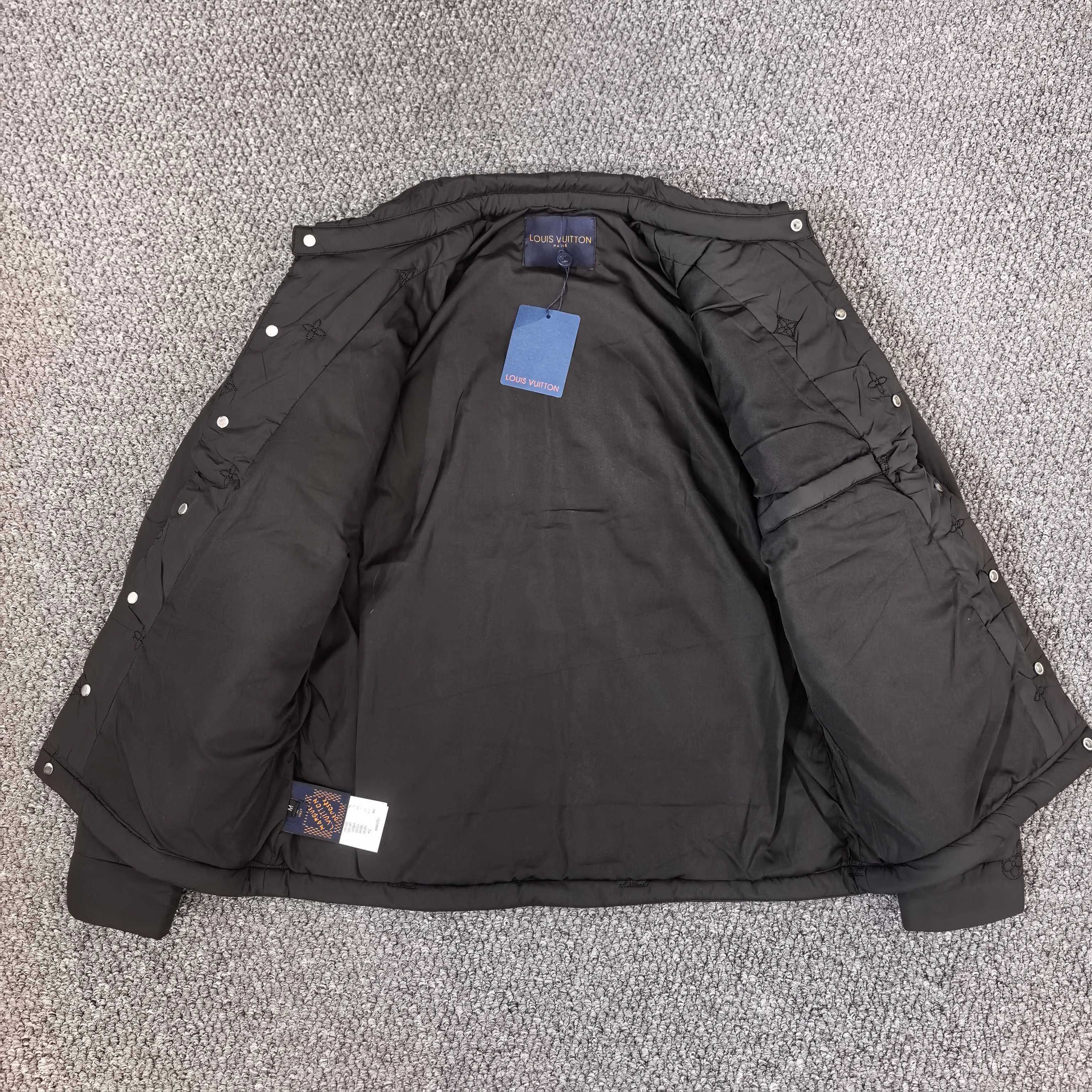 Куртки И Пуховики Женские Louis Vuitton 816395