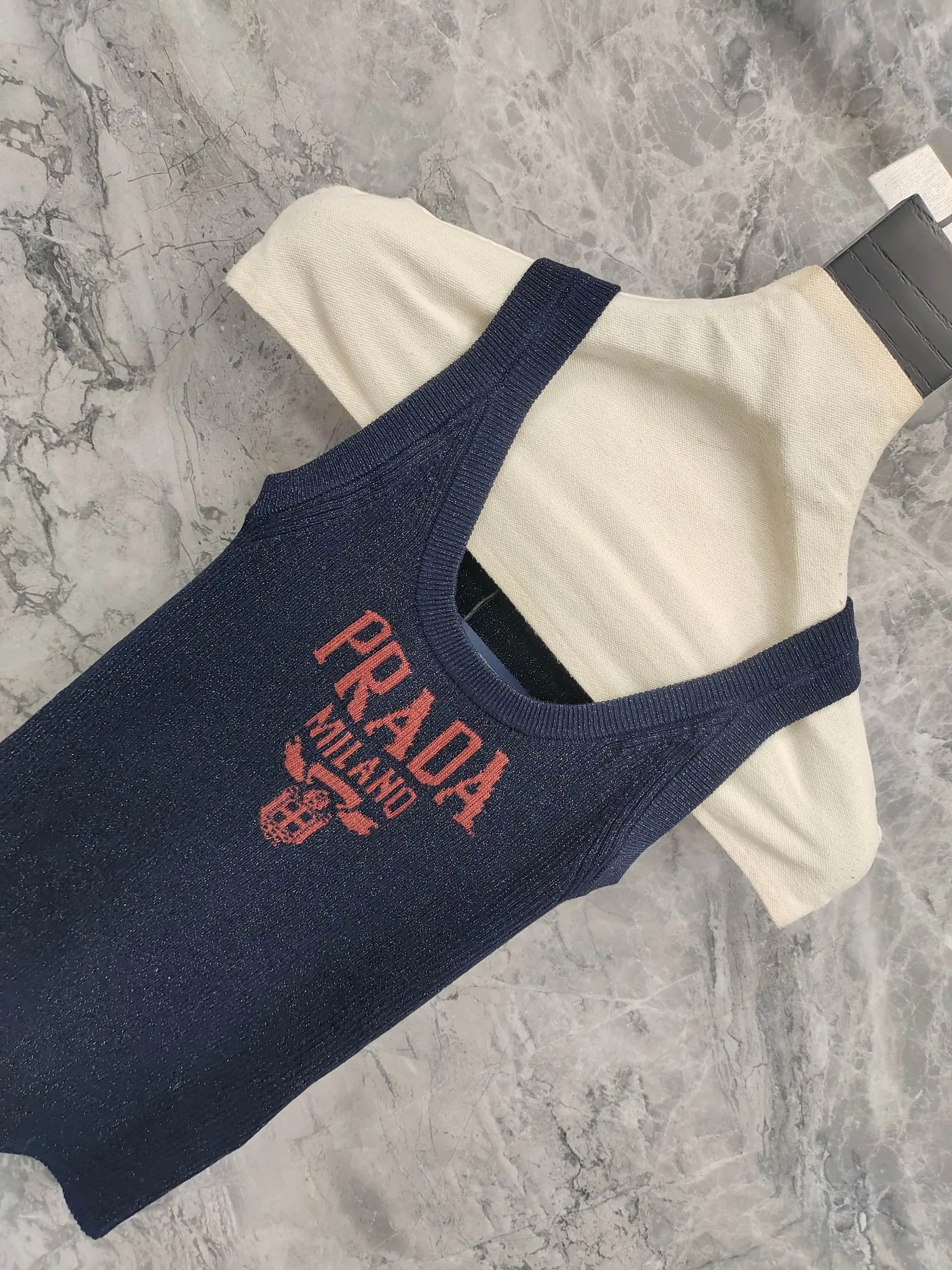 Топы Женские Prada 12609586