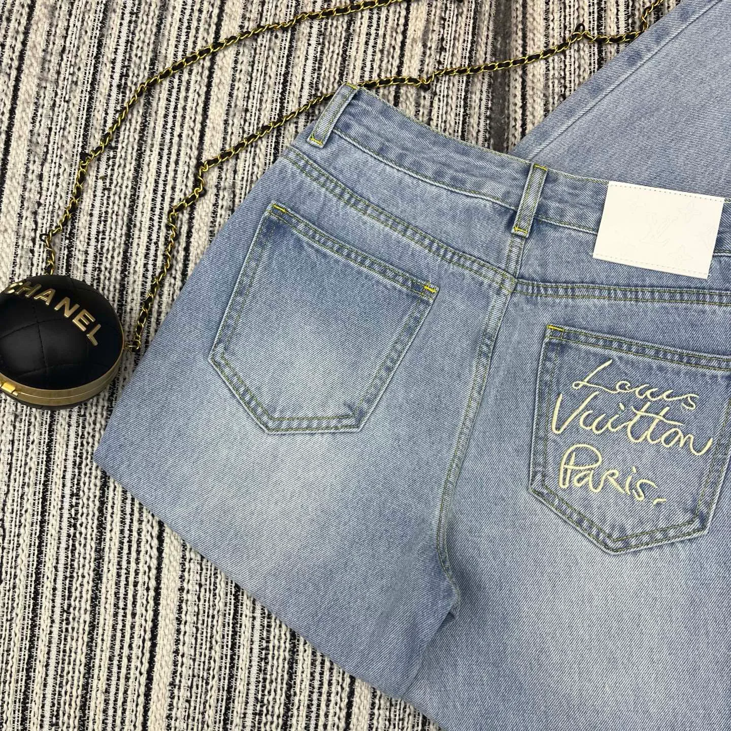 Джинсы Женские Louis Vuitton 11634150
