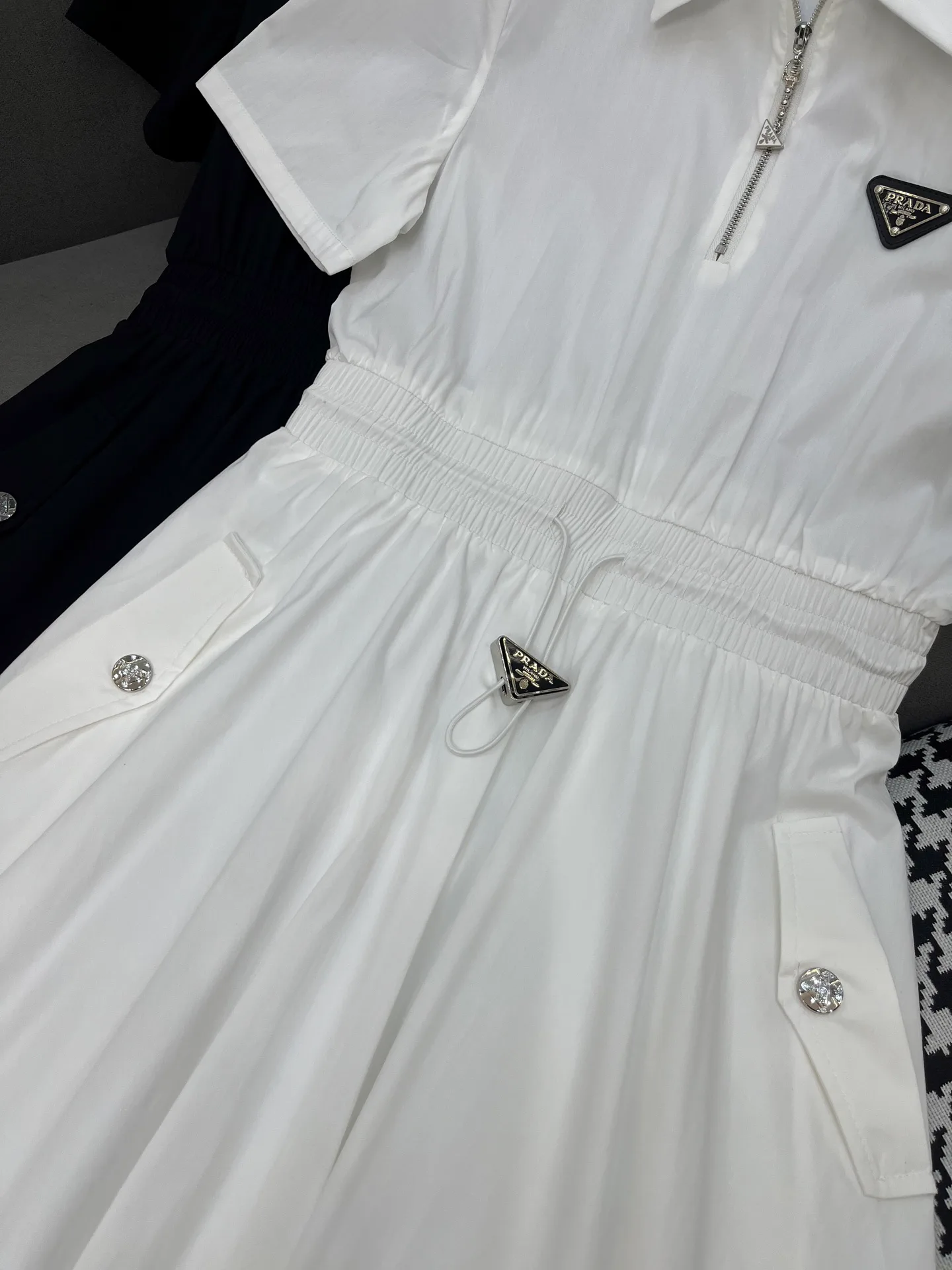 Платья Женские Prada 10239413
