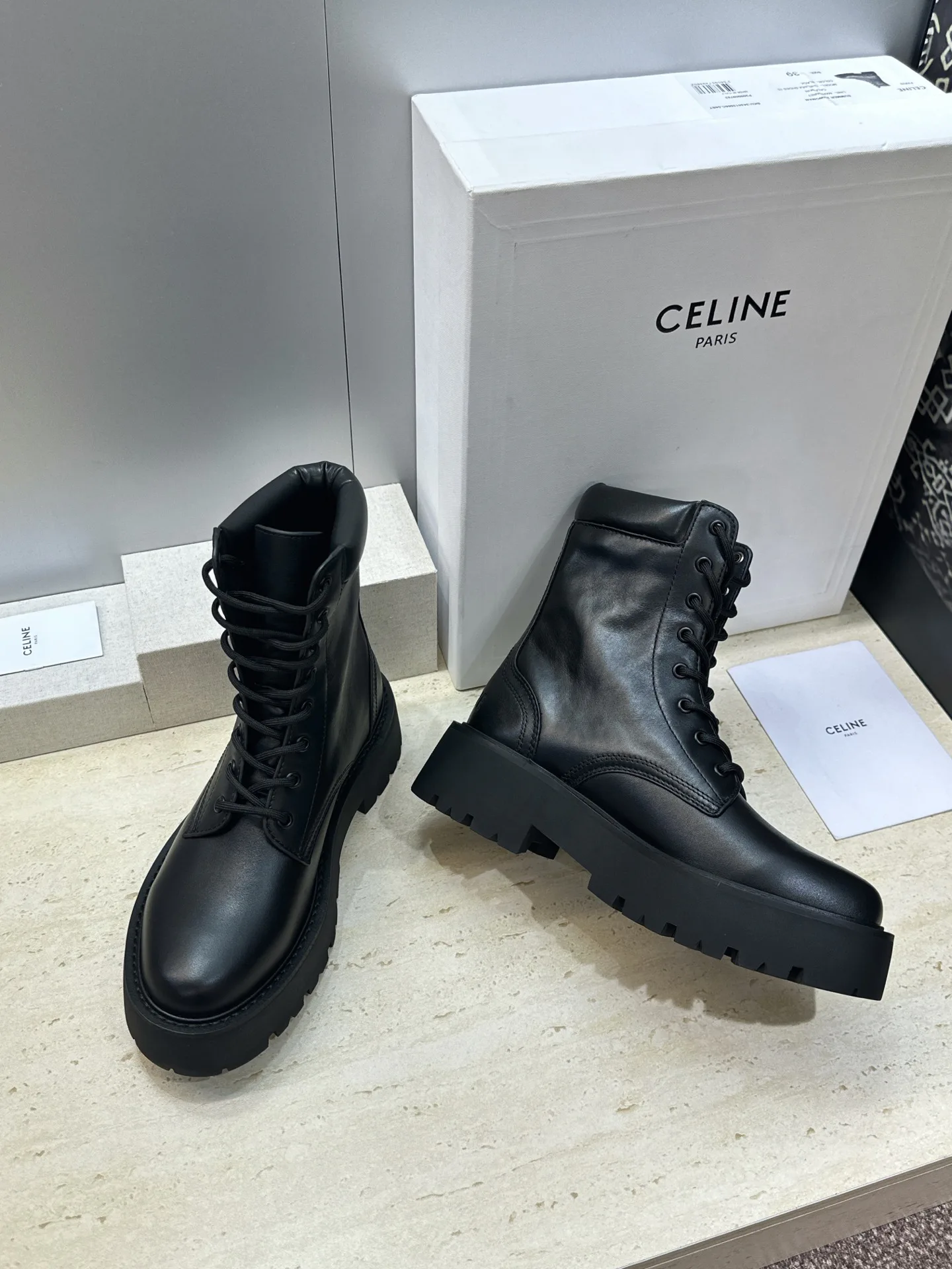 Ботинки Женские Celine 17344266