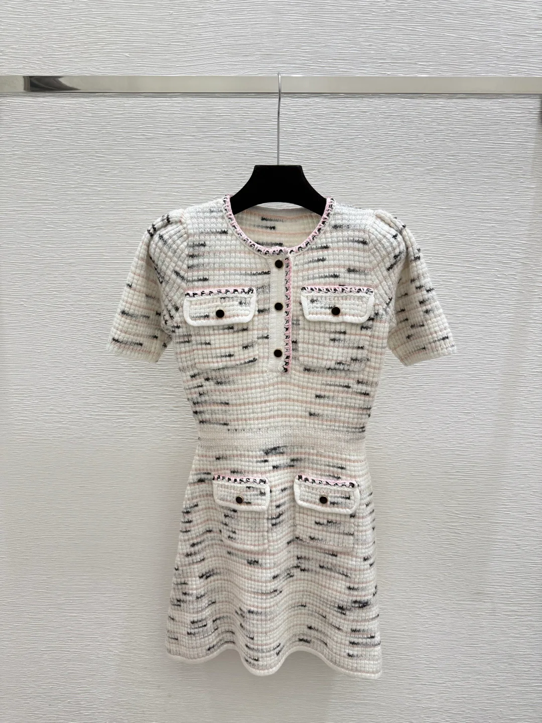 Платья Женские Chanel 10620383