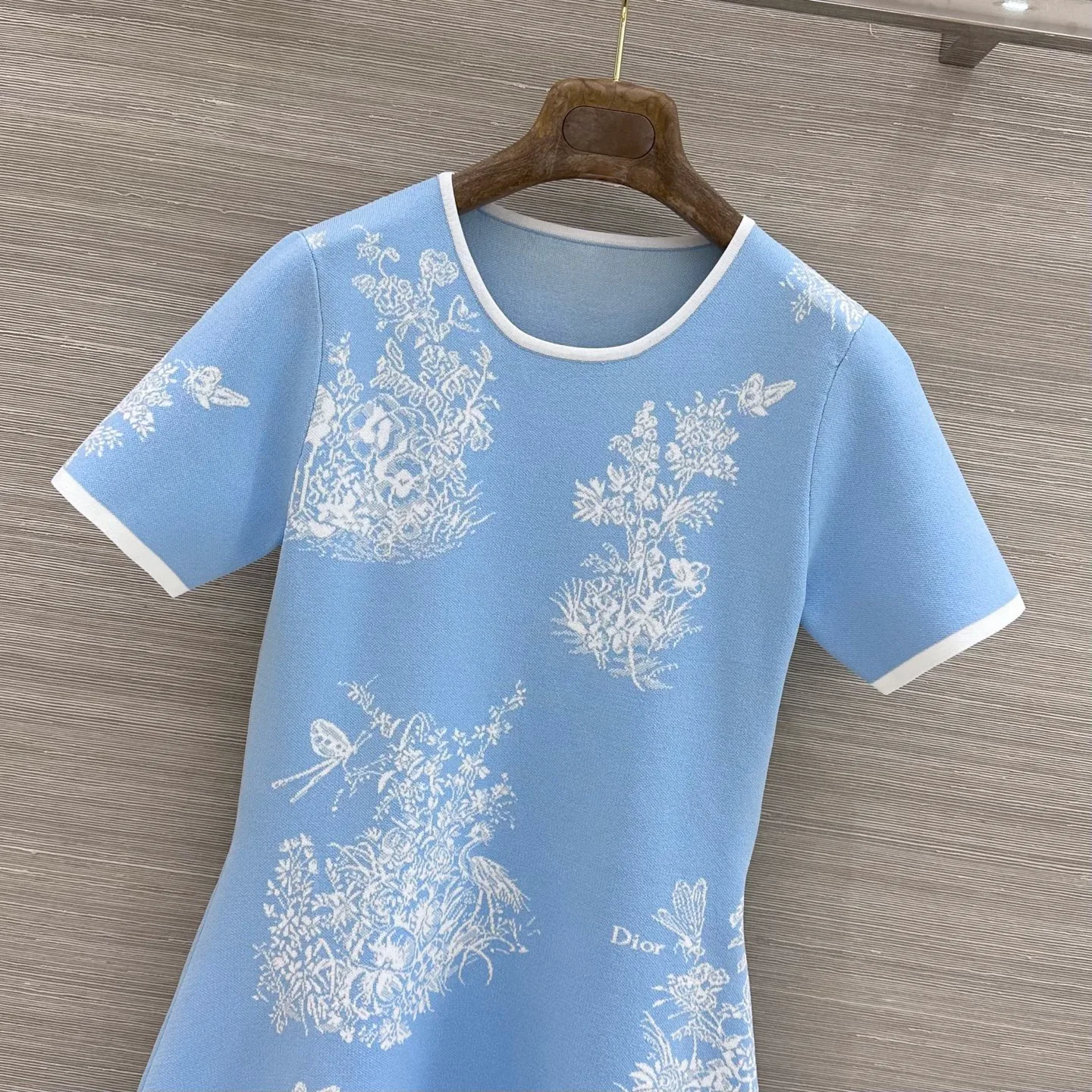 Платья Женские Christian Dior 17354249