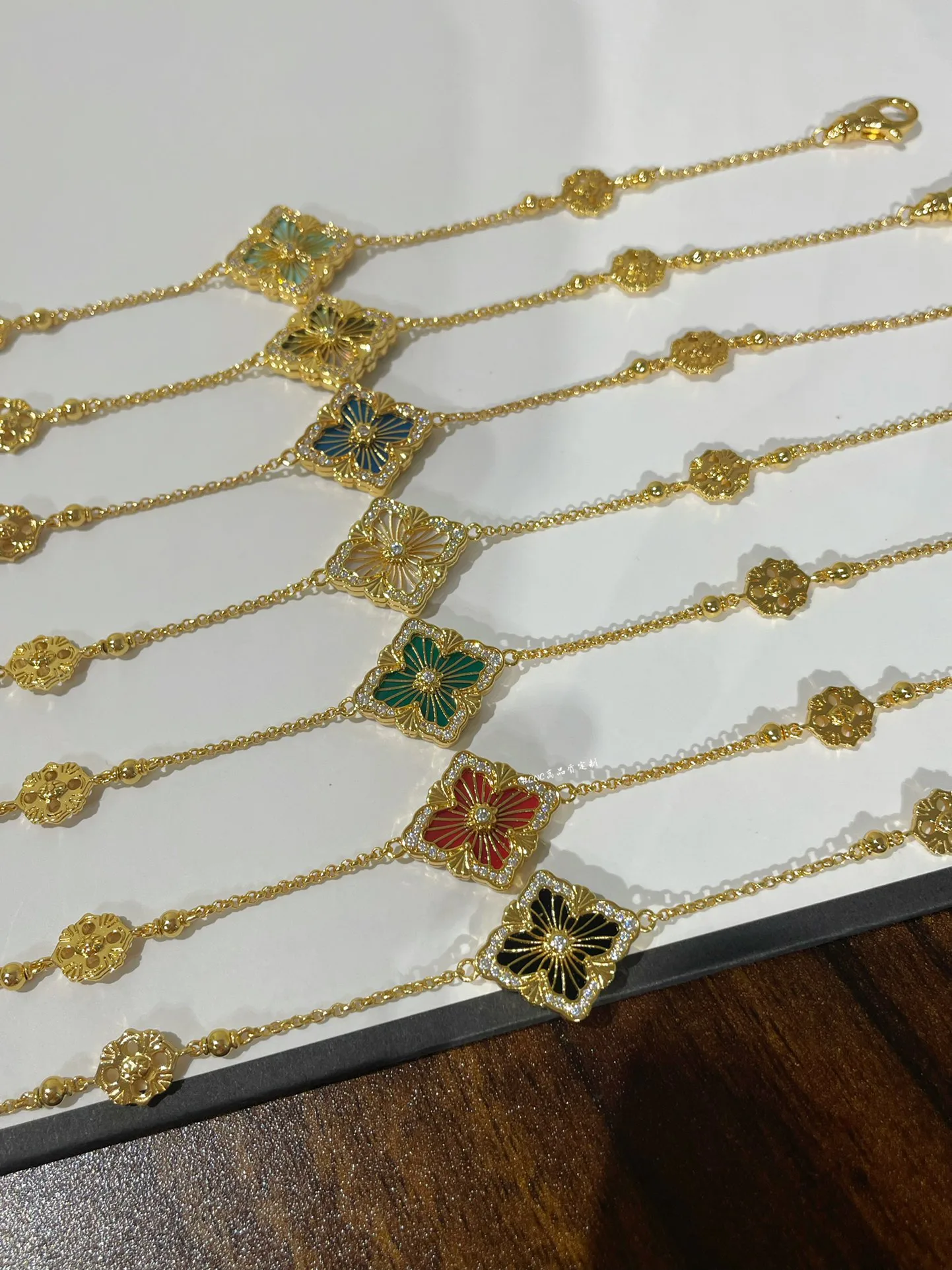 Бижутерия Bvlgari 4227