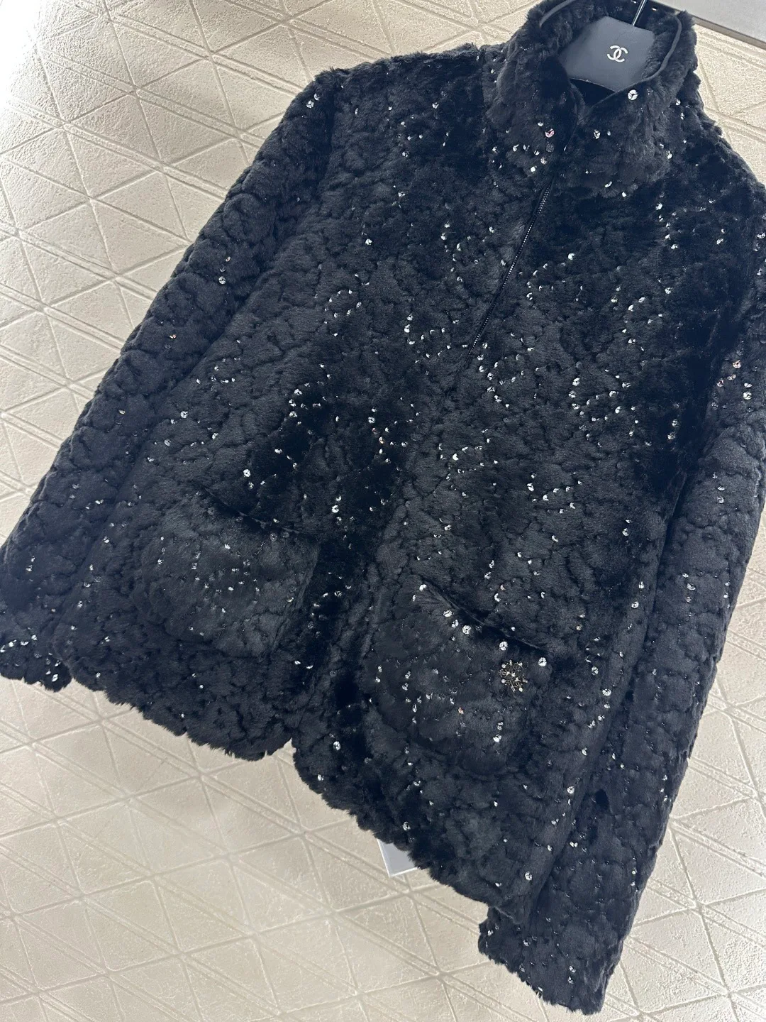 Куртки И Пуховики Женские Chanel 277991