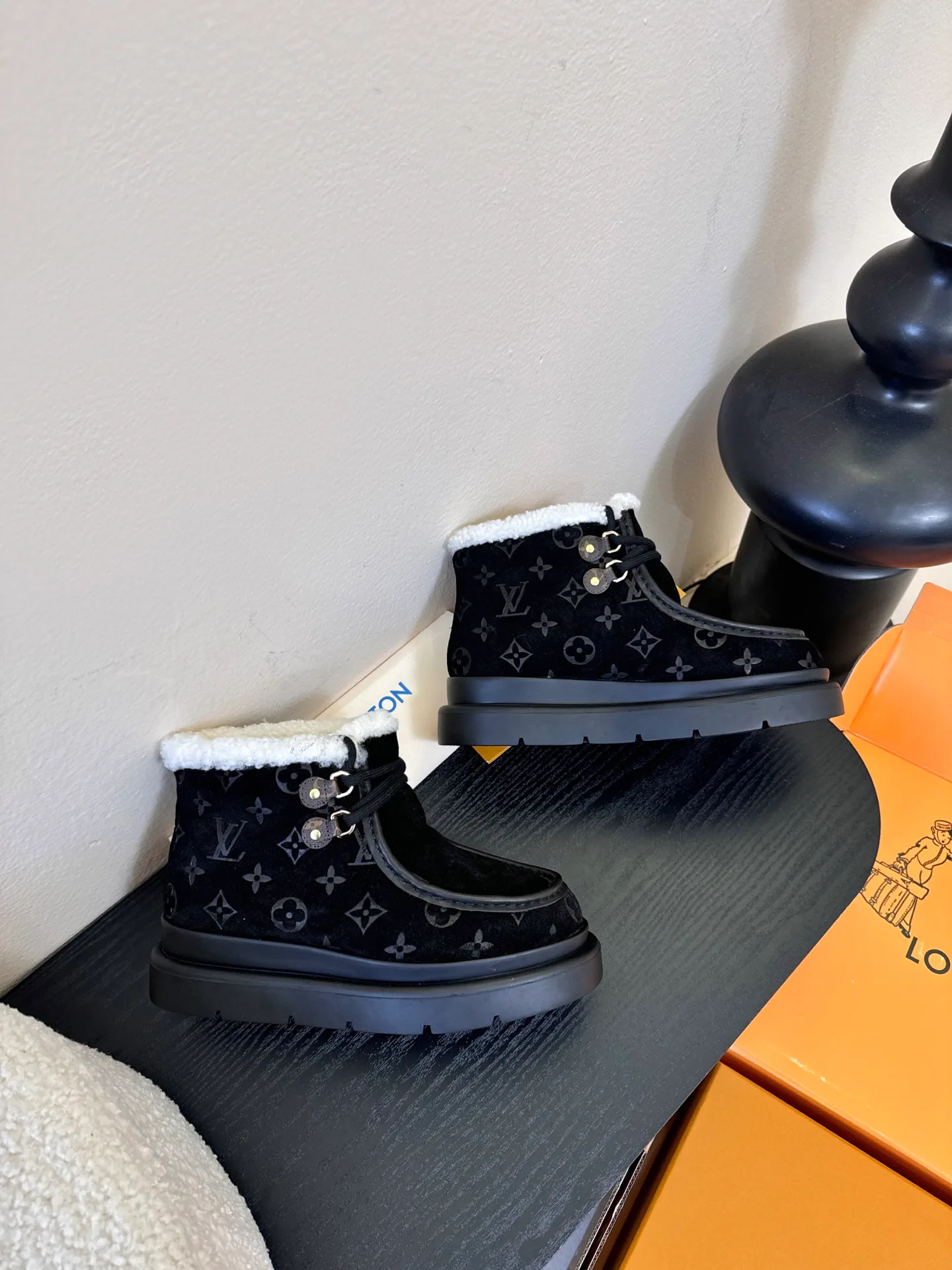 Угги Женские Louis Vuitton 555313