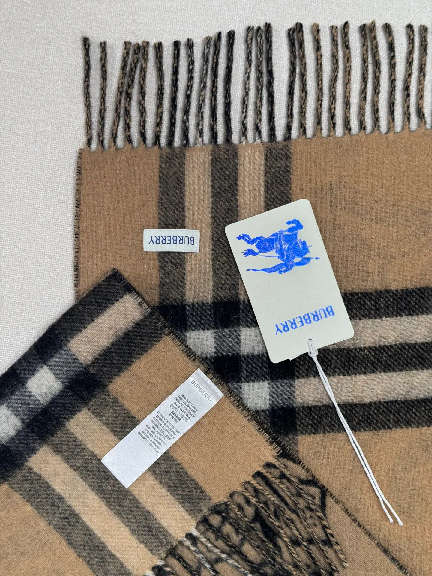 Шарфы Burberry 351357