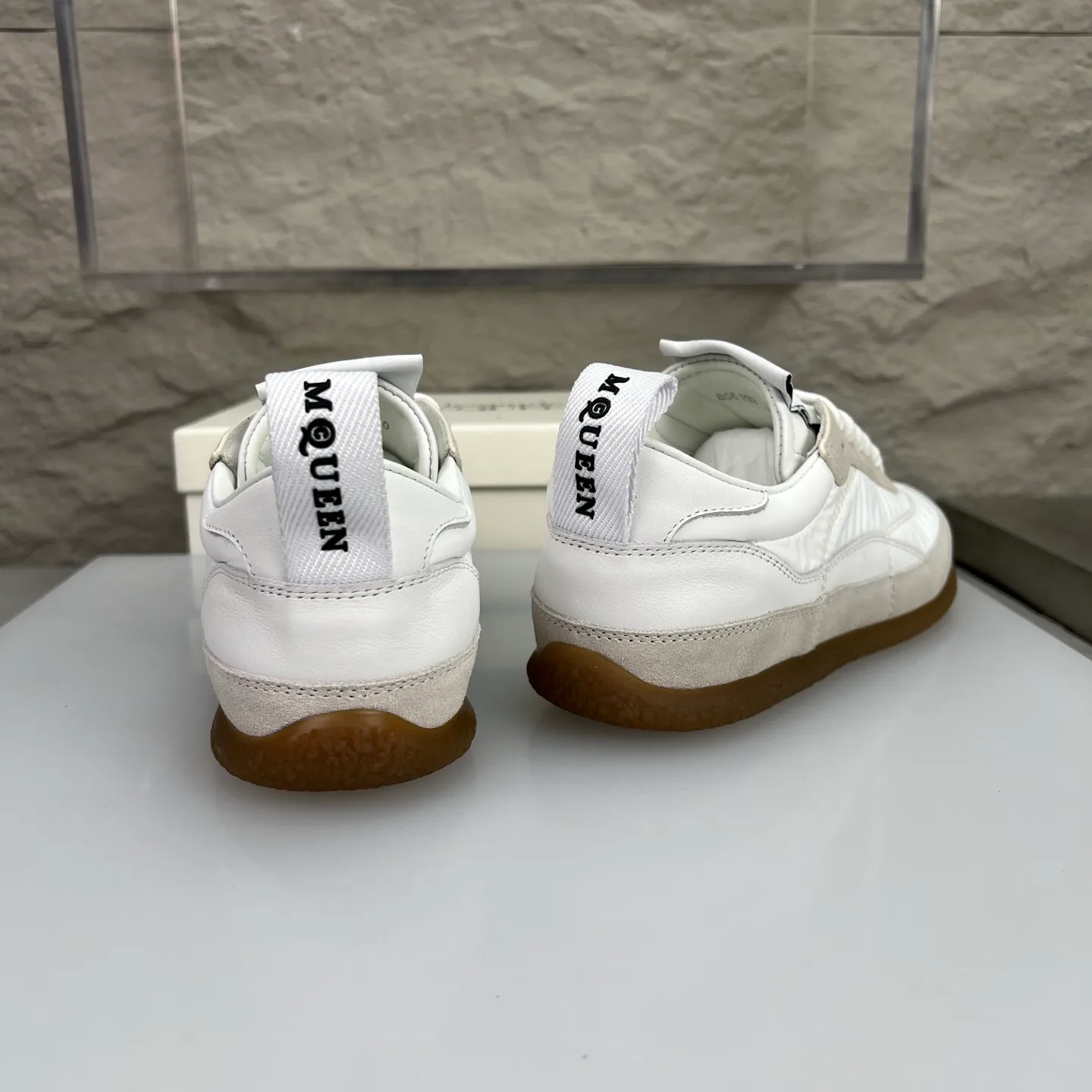 Кроссовки Женские Alexander Mcqueen 1276622