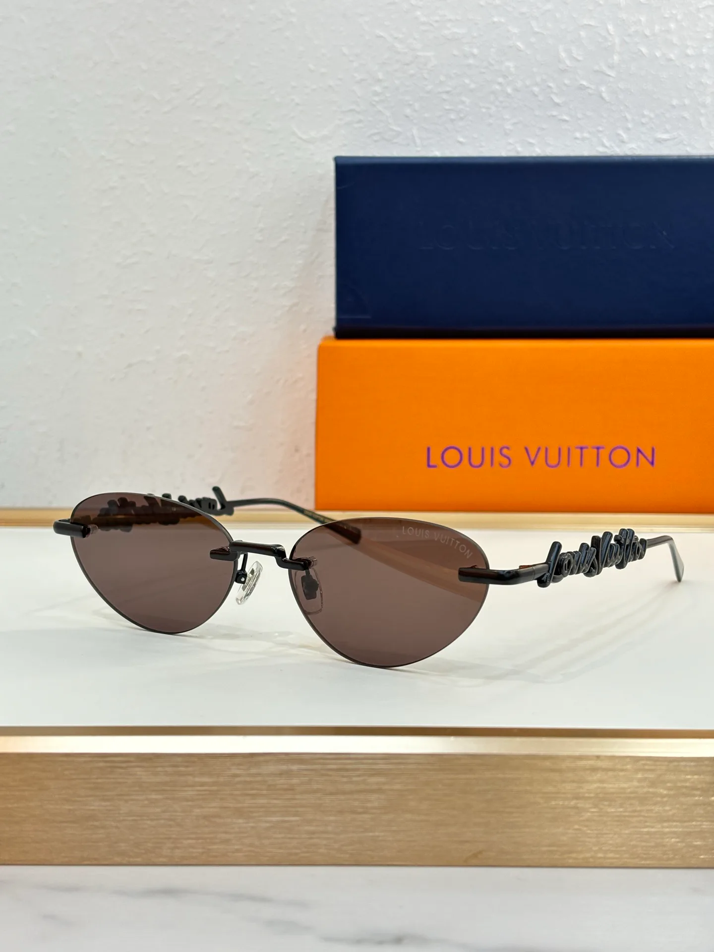 Очки Louis Vuitton 18629799