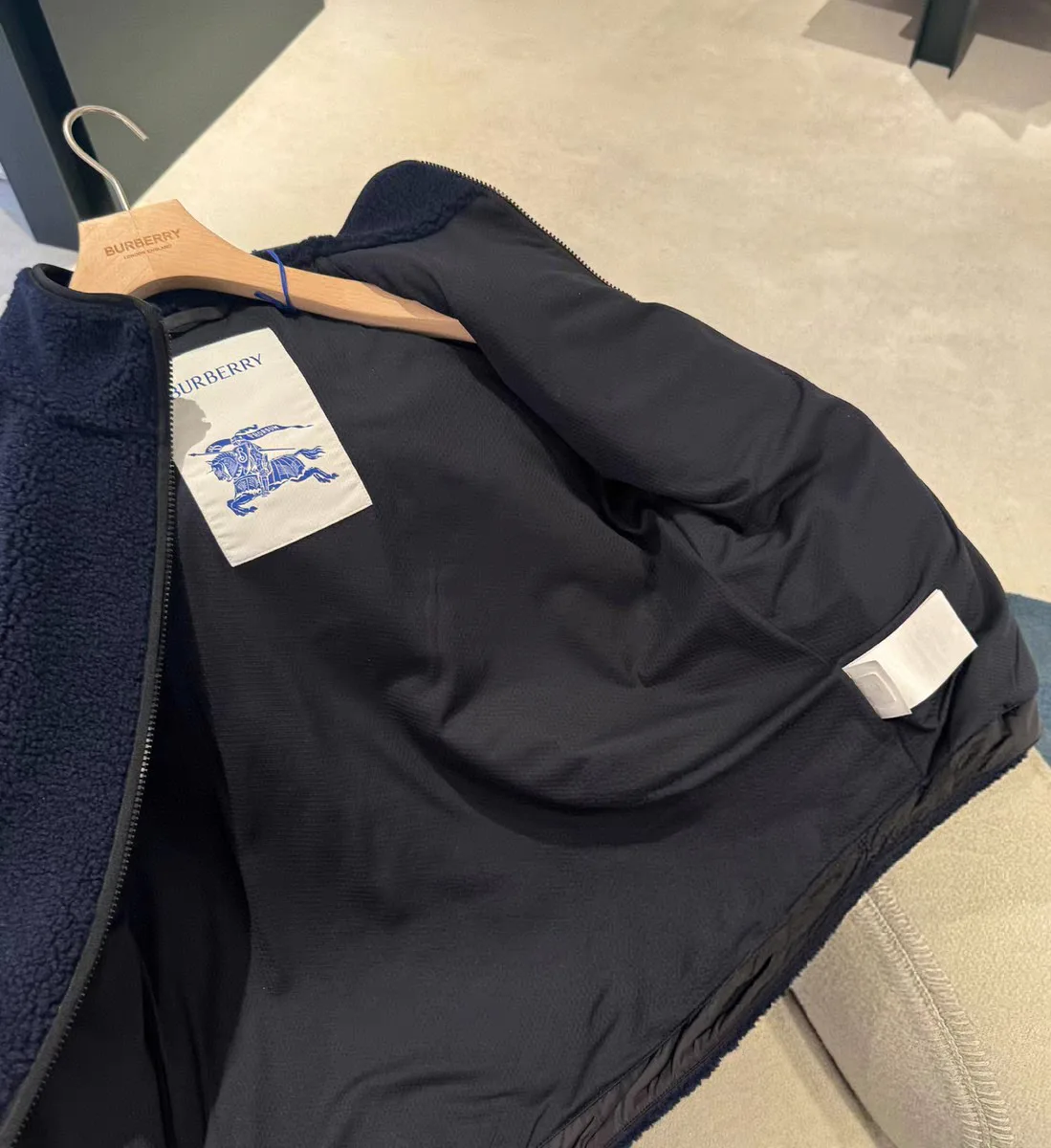 Куртки И Пуховики Мужские Burberry 5058011