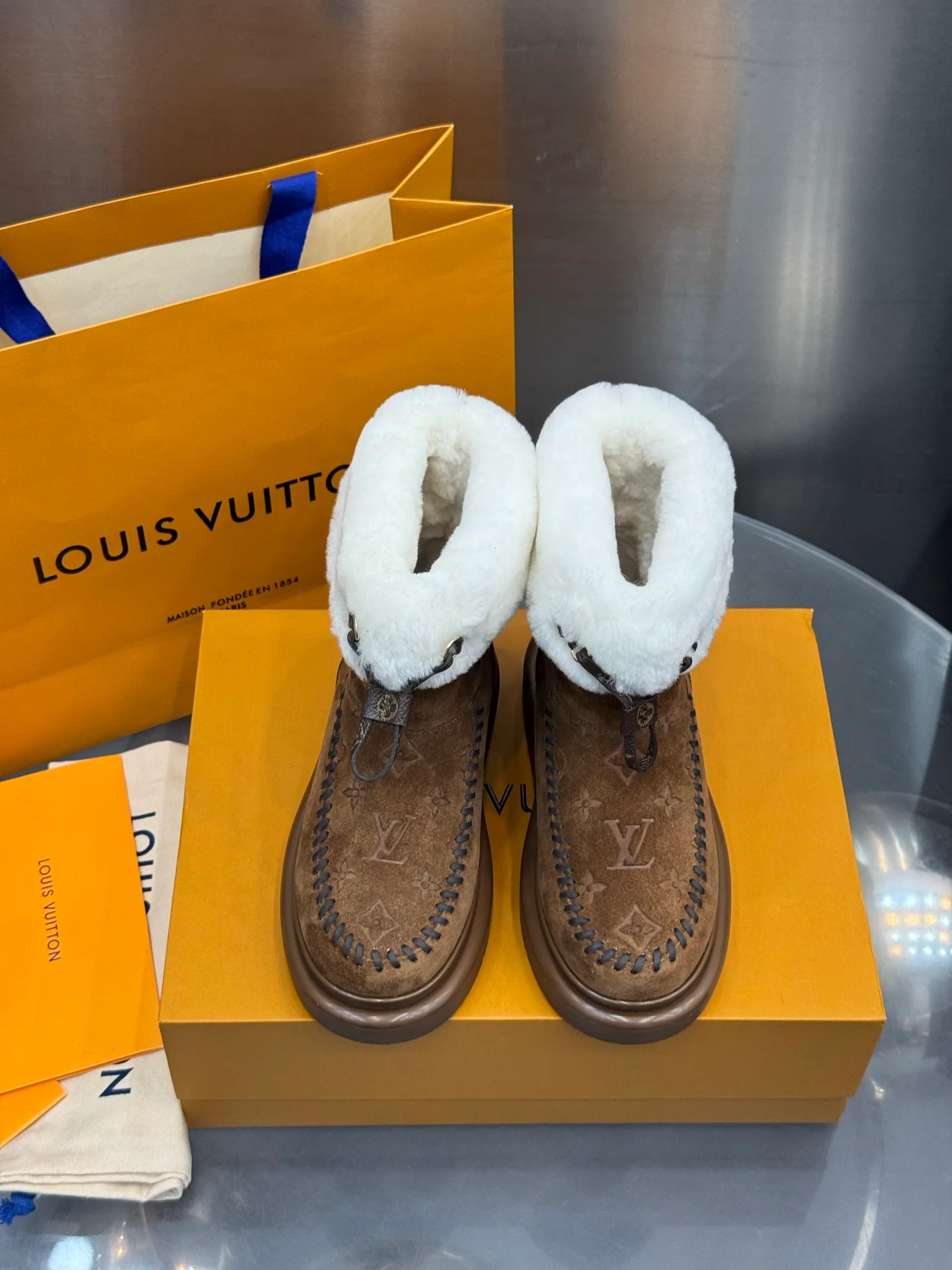 Угги Женские Louis Vuitton 18202485