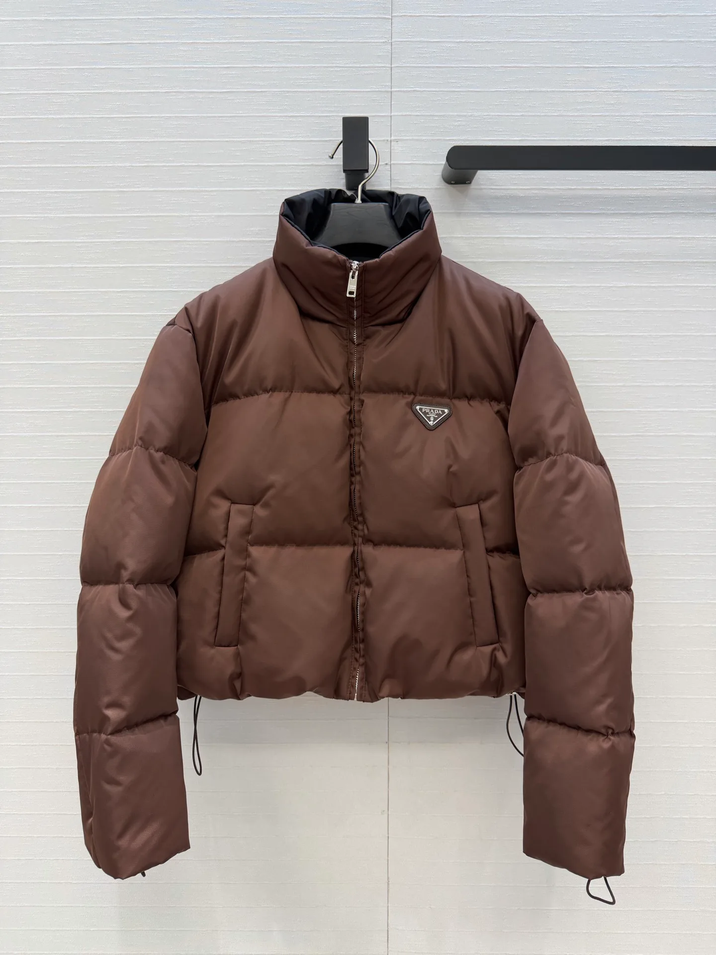 Куртки И Пуховики Женские Prada 19332005