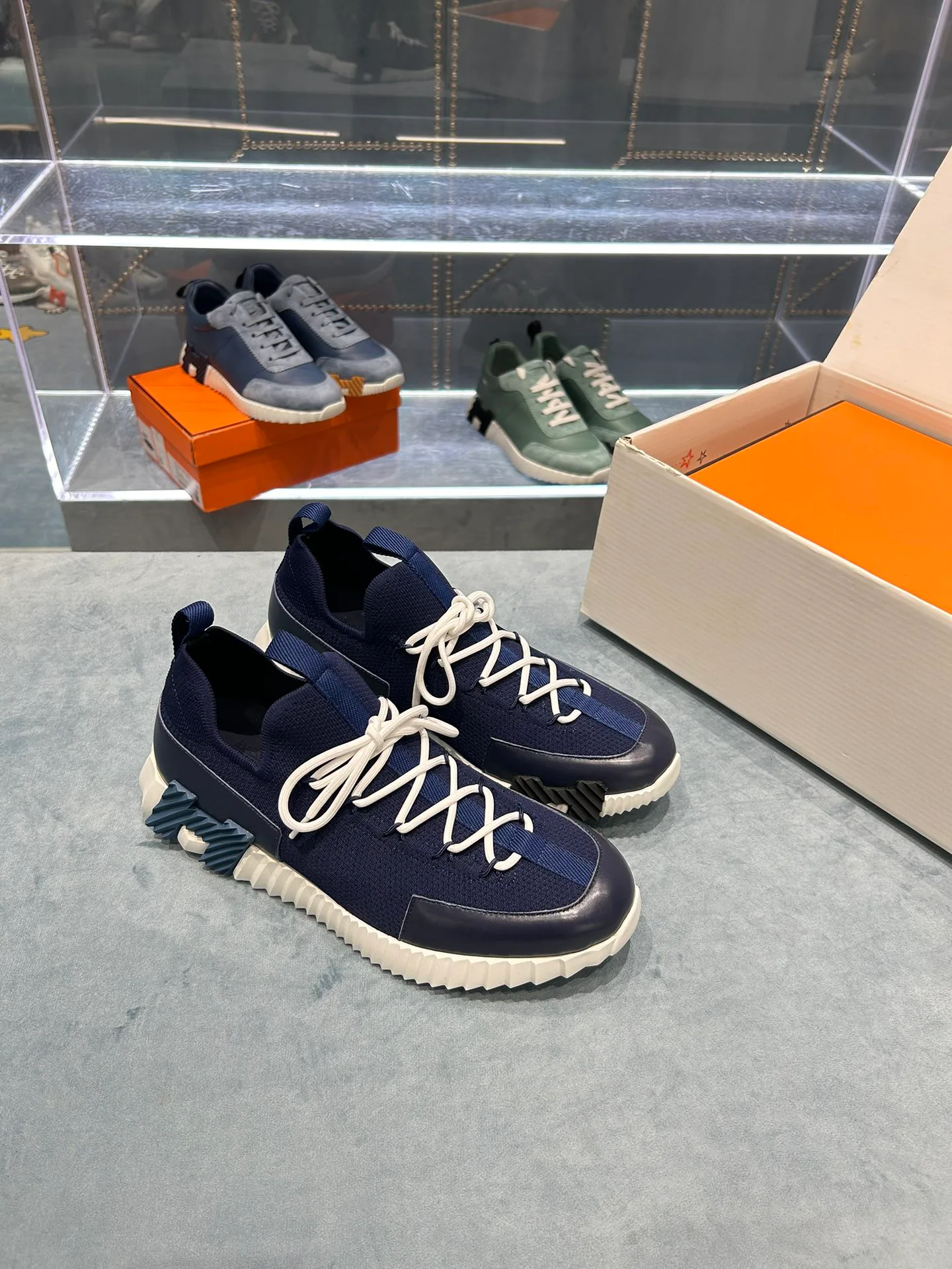 Кроссовки Женские Hermes 347729