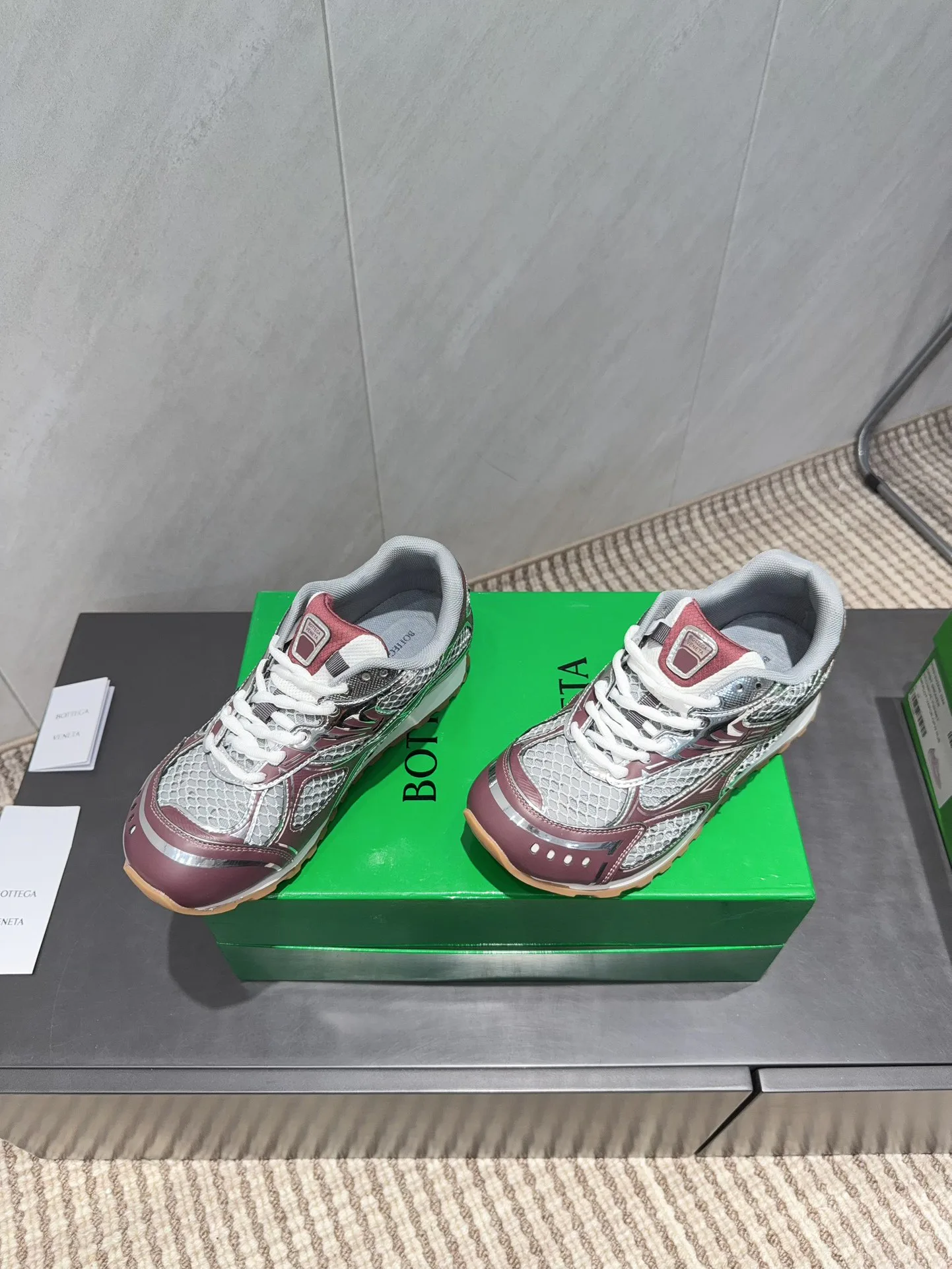 Кроссовки Женские Bottega Veneta 299567