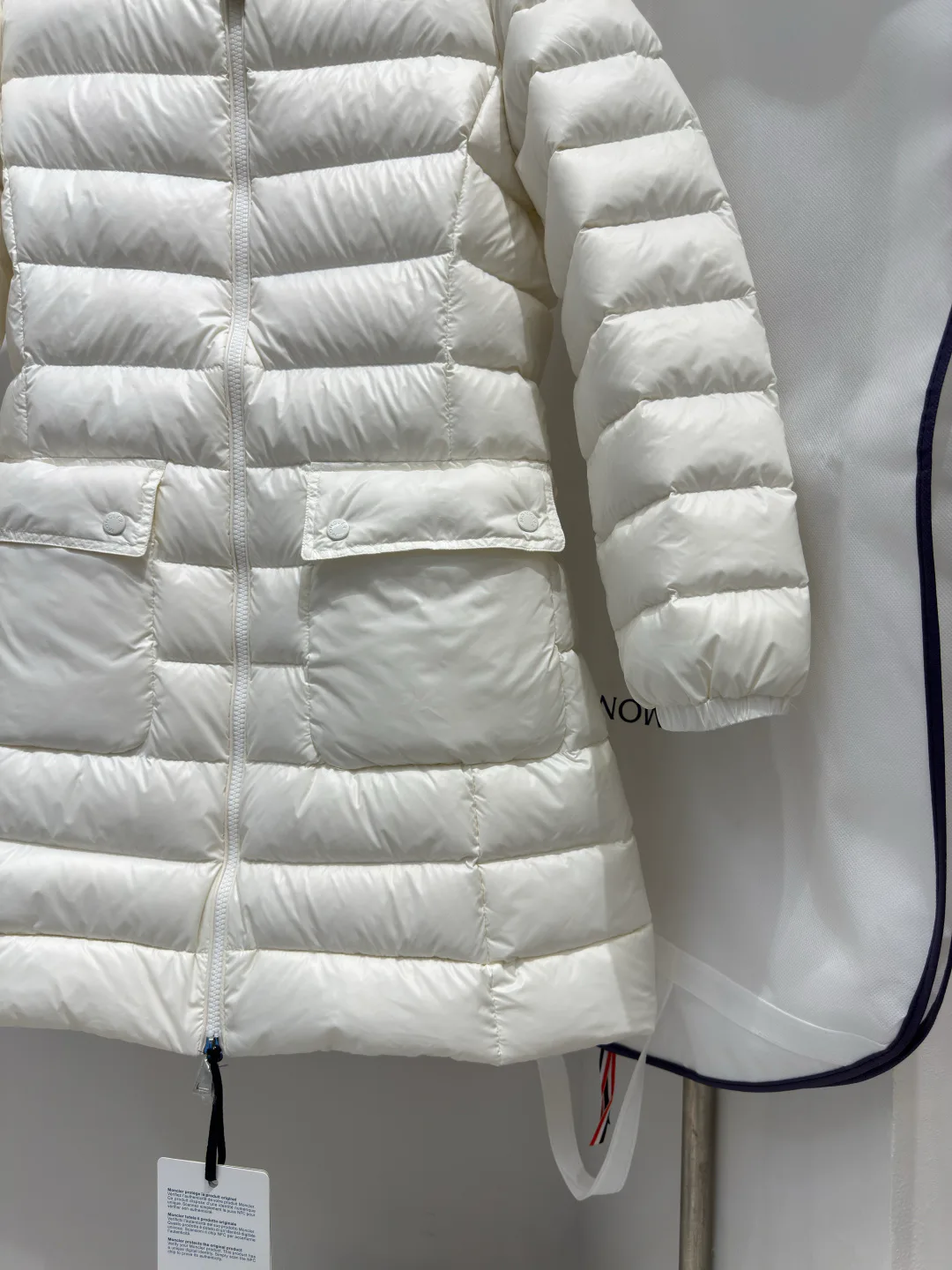 Куртки И Пуховики Женские Moncler 18690107