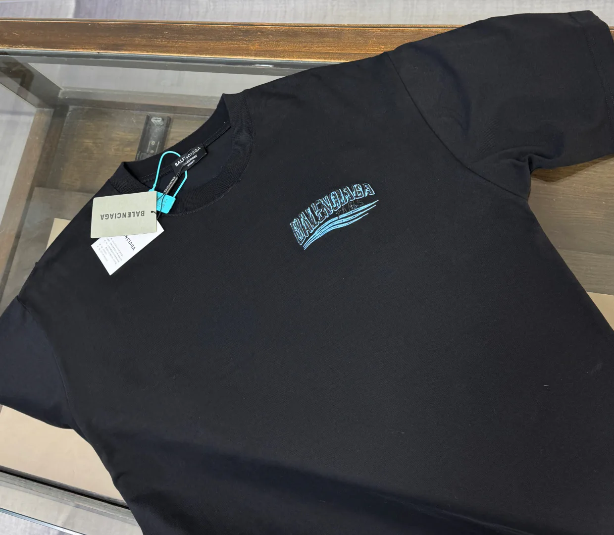 Футболки Женские Balenciaga 10785167