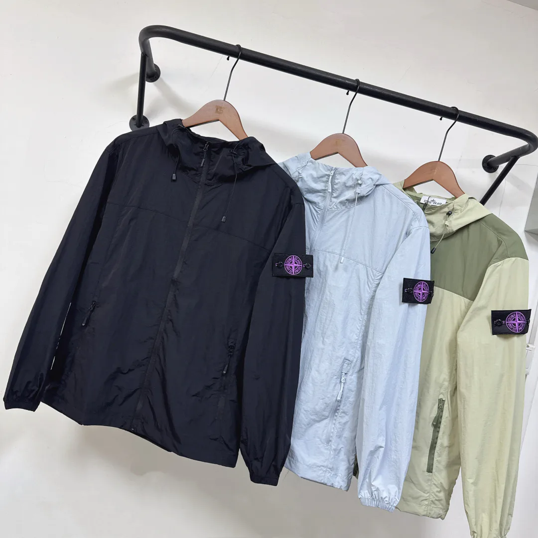 Куртки И Пуховики Мужские Stone Island 17286038