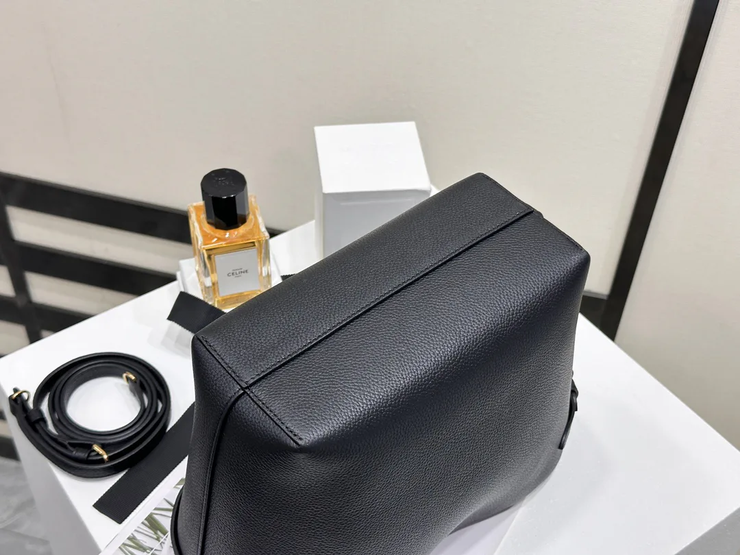 Классические Сумки Женские Celine 10627528