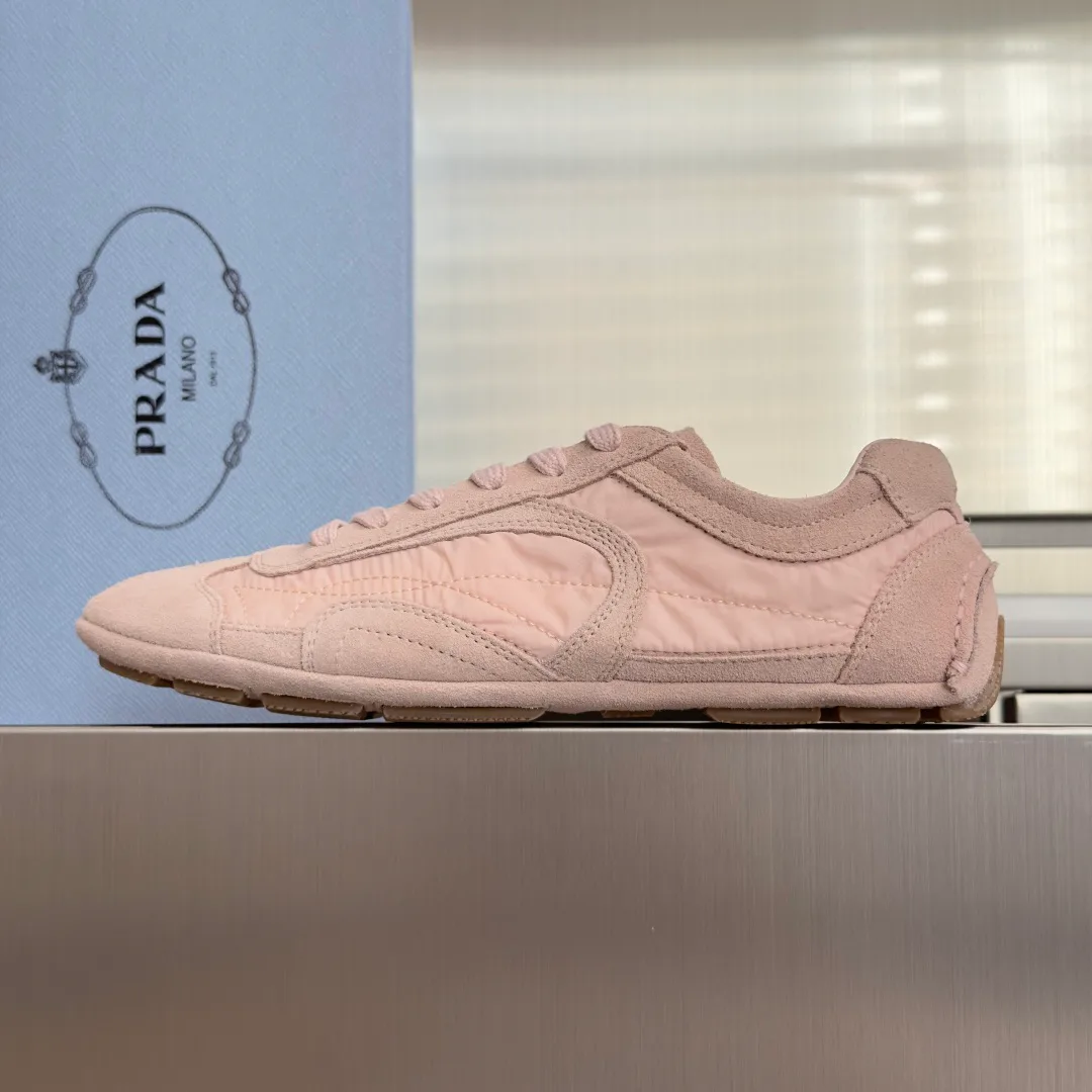 Кроссовки Женские Prada 12828838