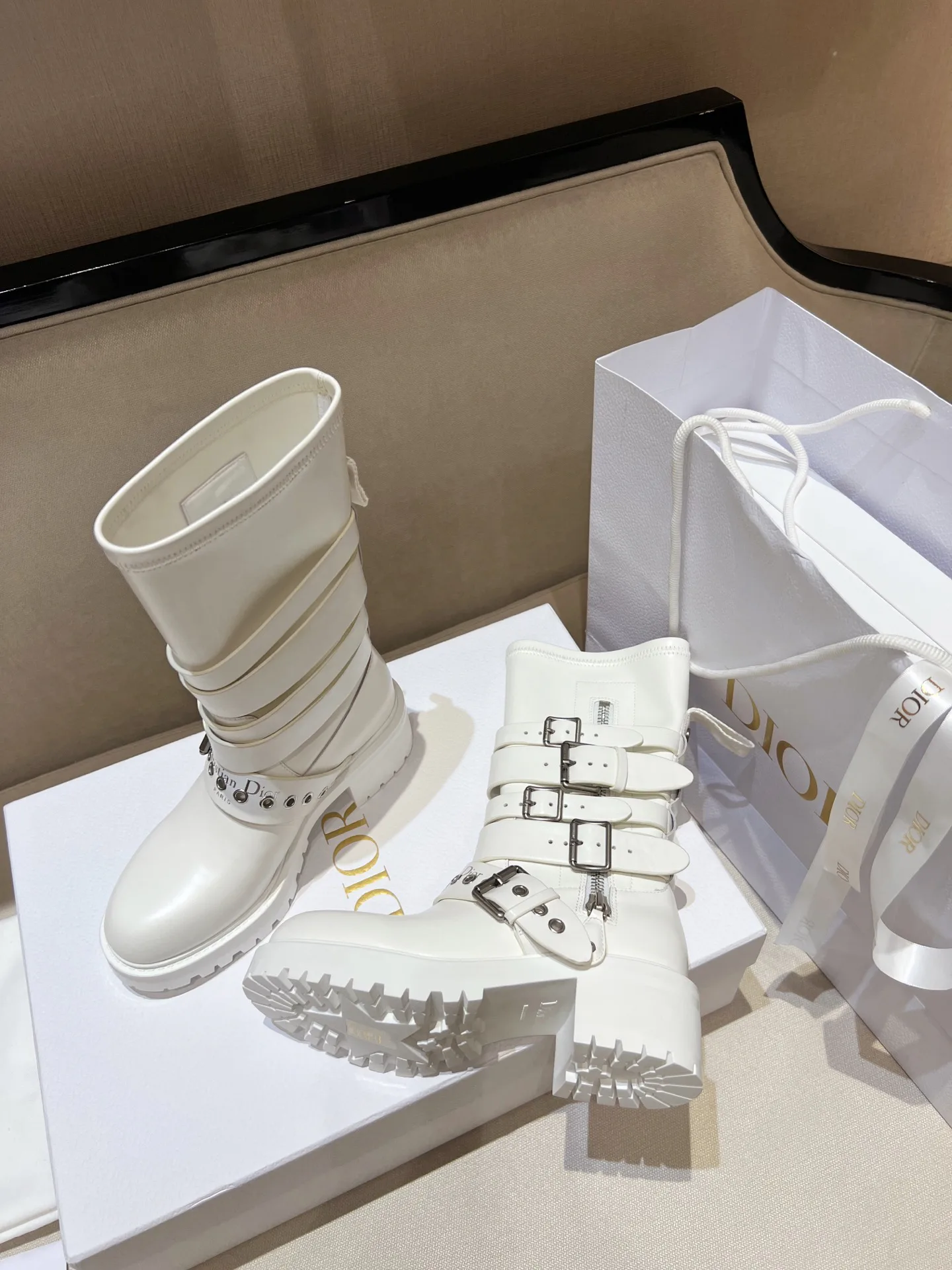 Сапоги Женские Christian Dior 18020371