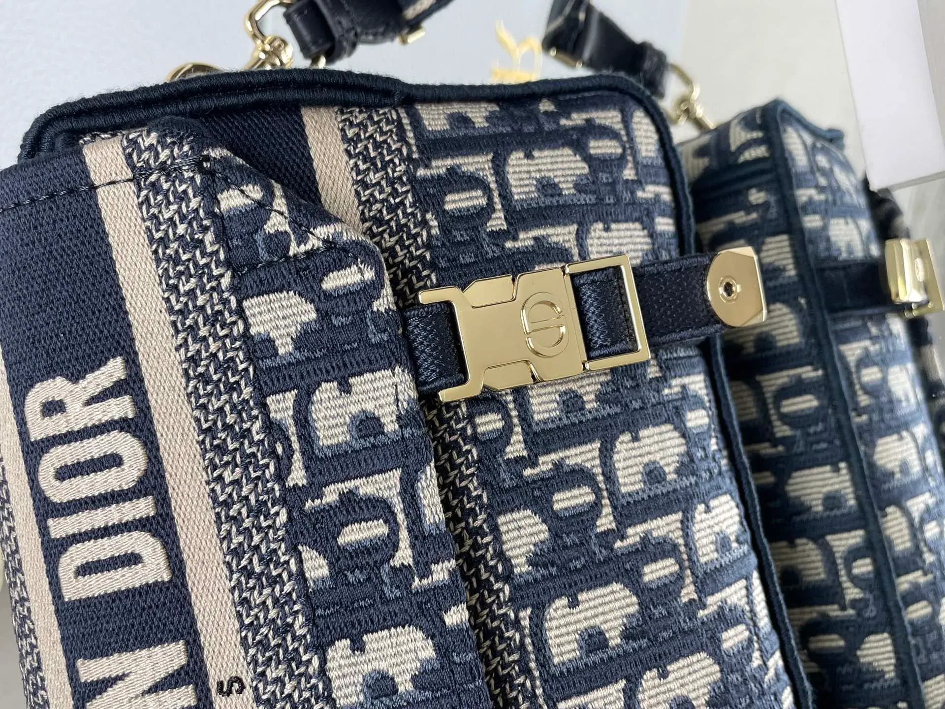 Сумки На Ремне Женские Christian Dior 5050445