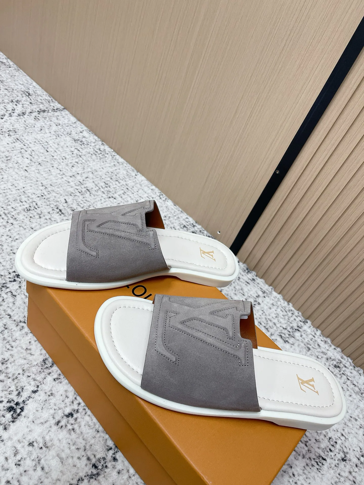 Сандалии Мужские Louis Vuitton 12785793