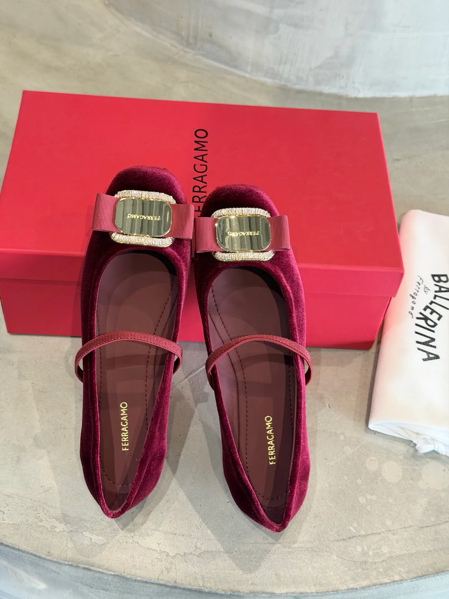 Балетки Женские Salvatore Ferragamo 4545269
