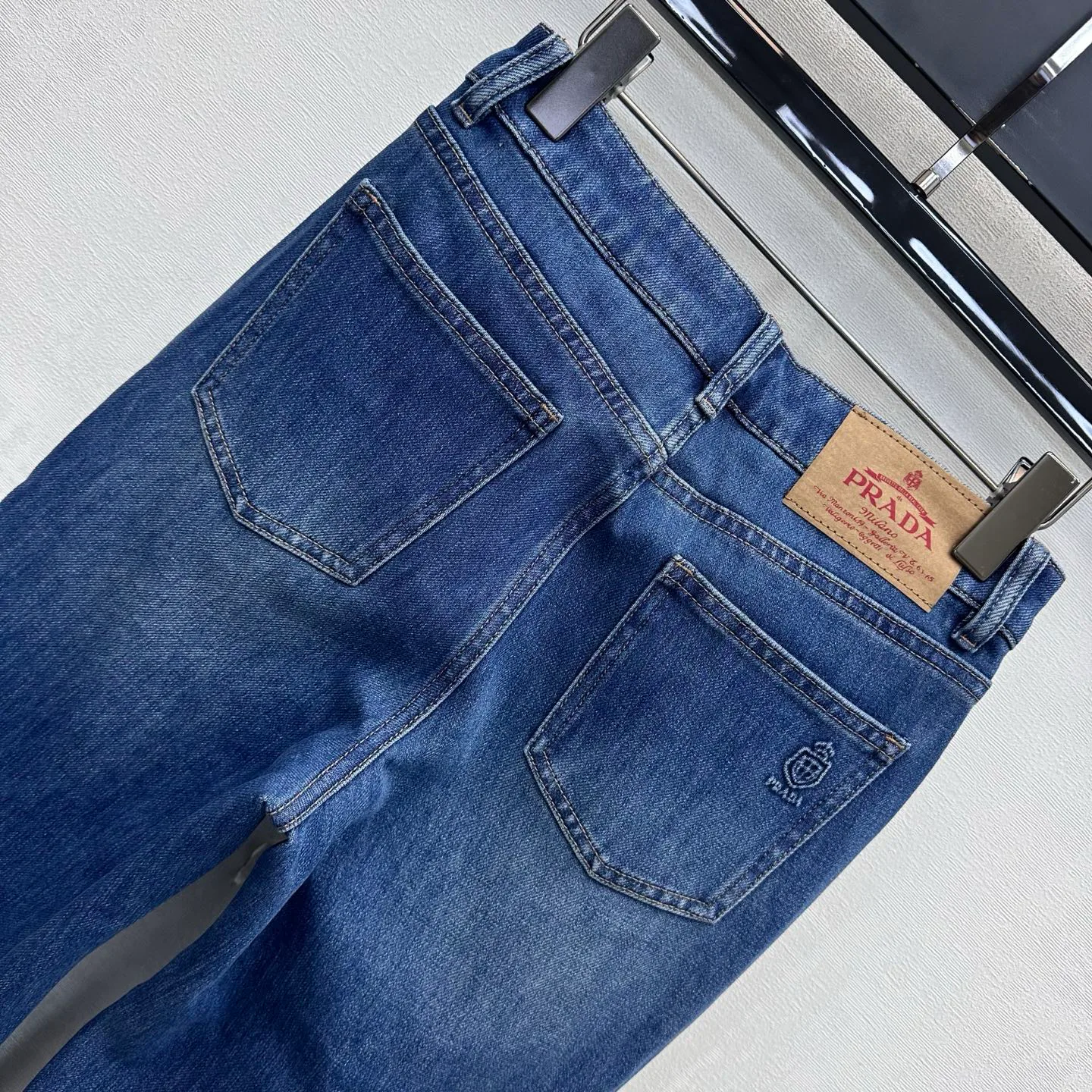 Джинсы Женские Prada 18579406