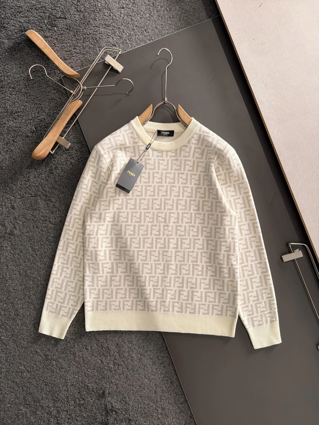 Джемперы И Свитеры Женские Fendi 961182