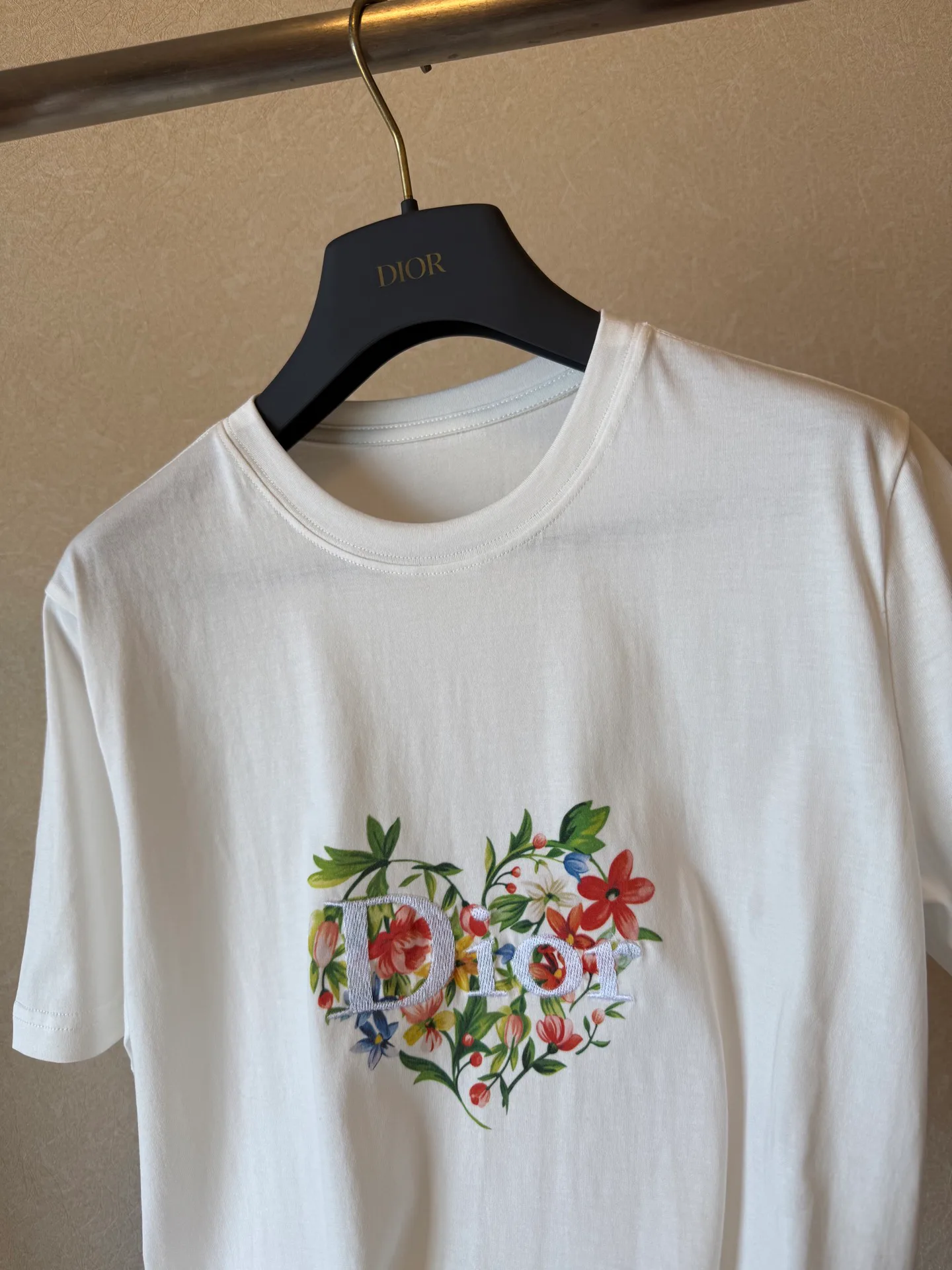 Футболки Женские Christian Dior 18902249