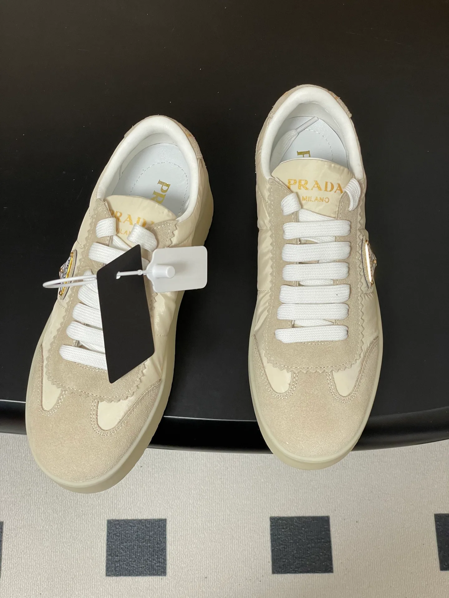 Кроссовки Женские Prada 9700347