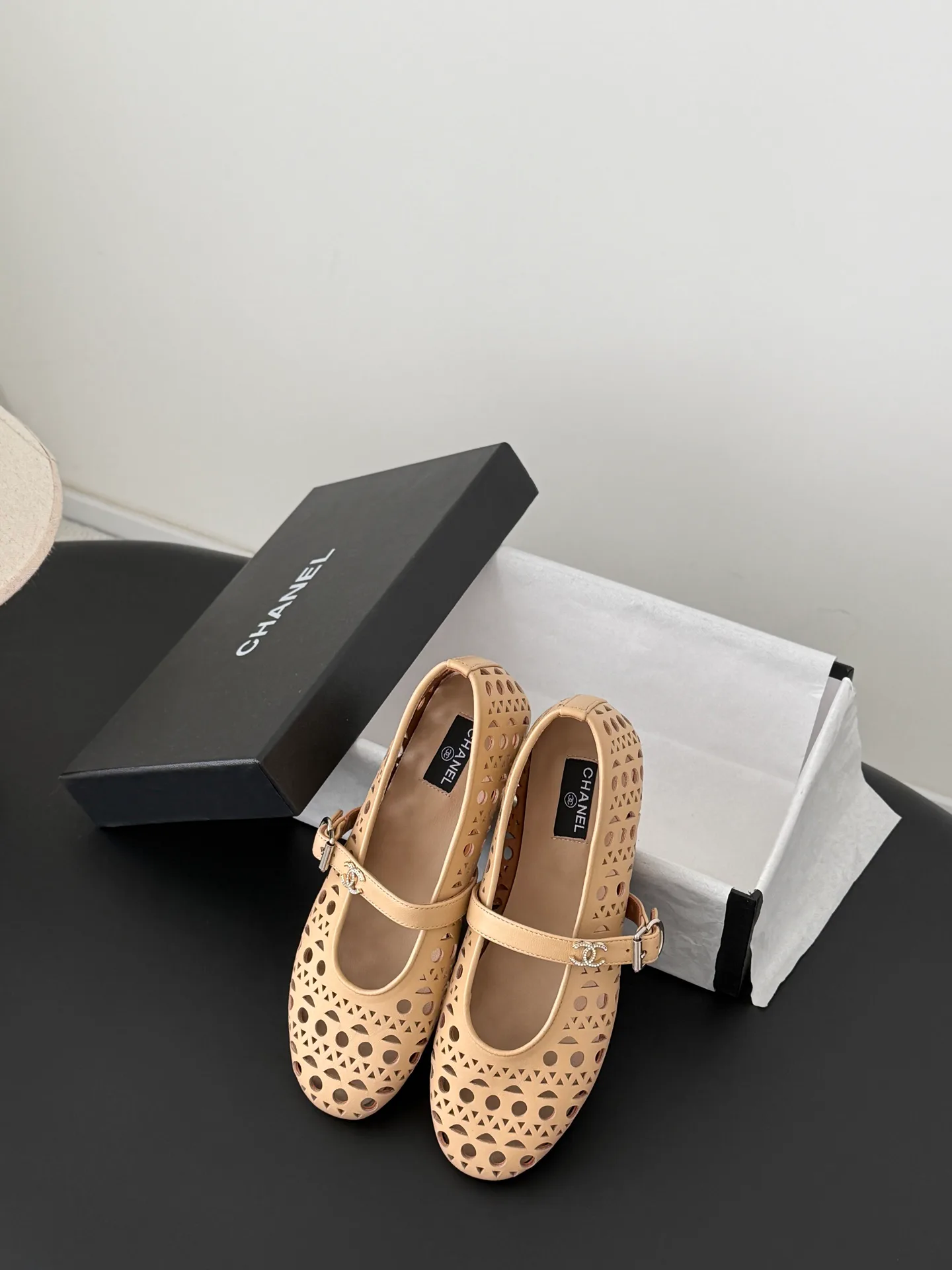 Туфли Женские Chanel 13434639