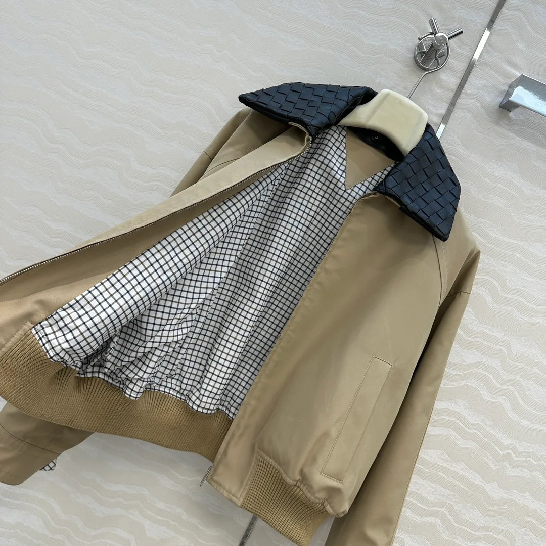 Куртки И Пуховики Женские Bottega Veneta 18501595