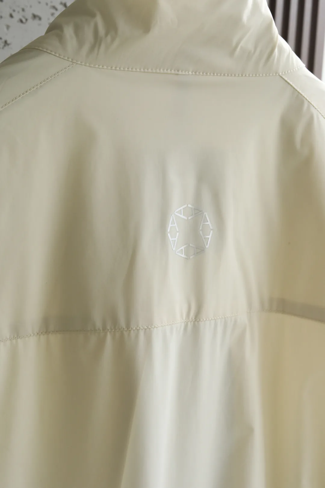 Куртки И Пуховики Мужские Moncler 11424977