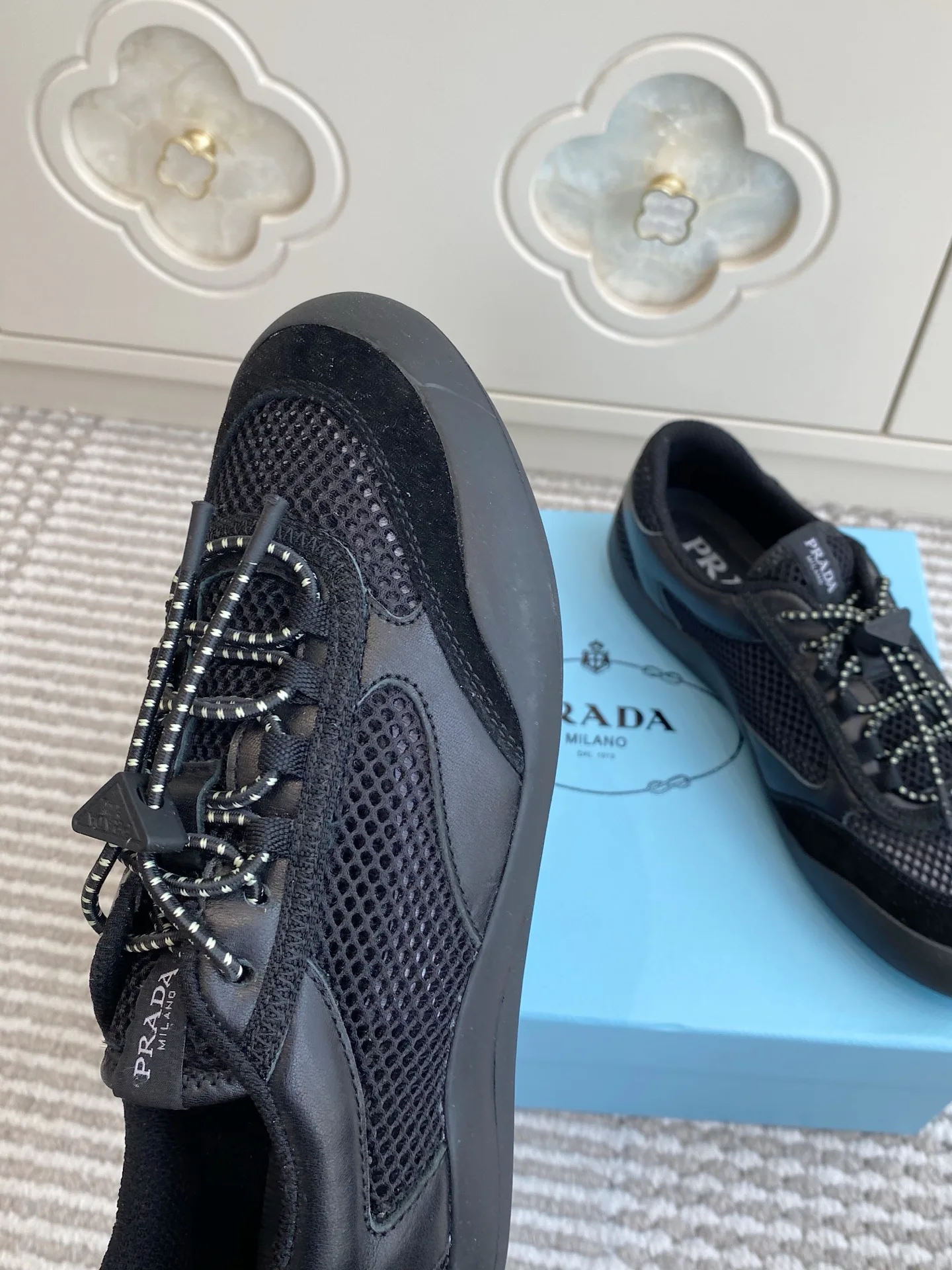 Кроссовки Женские Prada 13239503