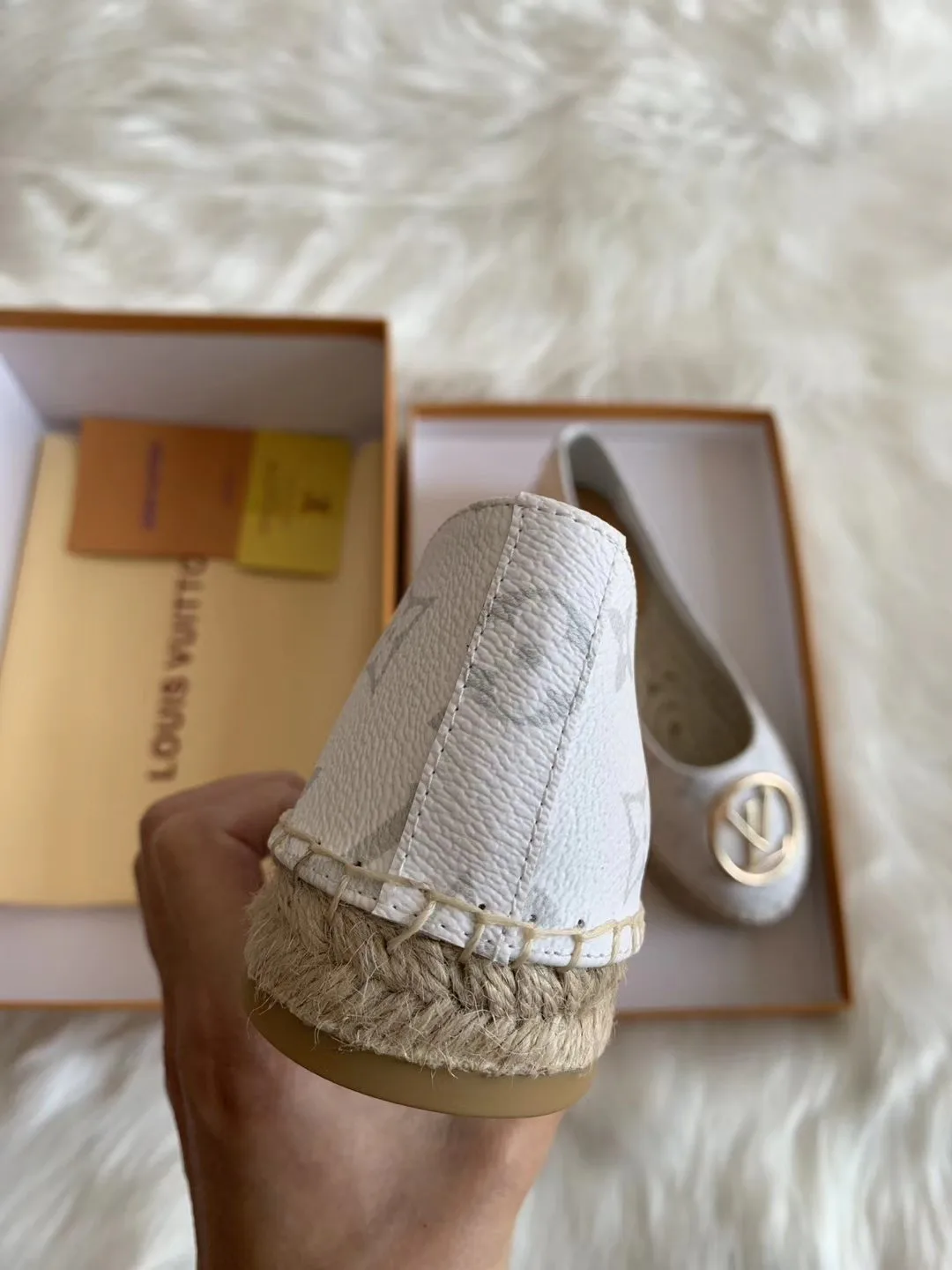 Туфли Женские Louis Vuitton 2937824