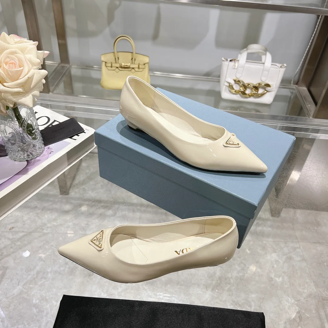 Туфли Женские Prada 11522277