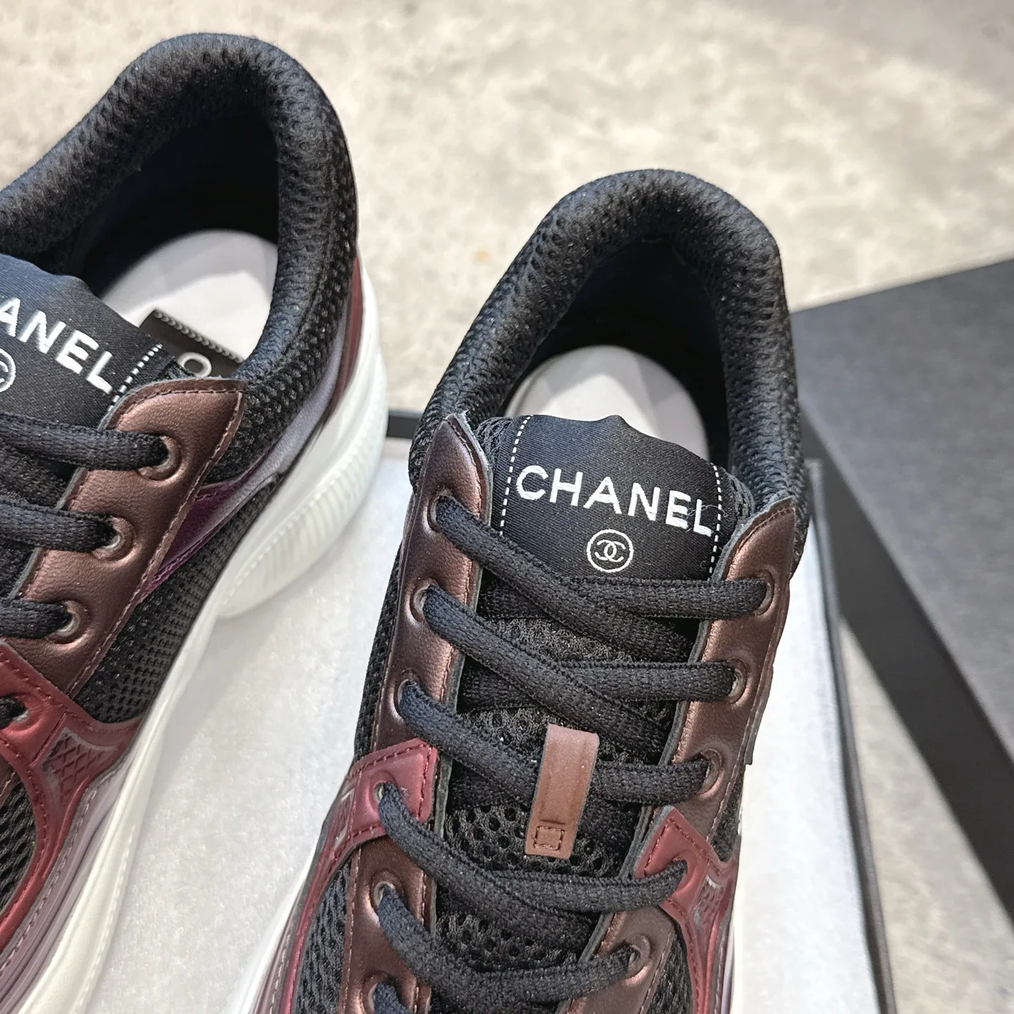 Кроссовки Женские Chanel 3925490